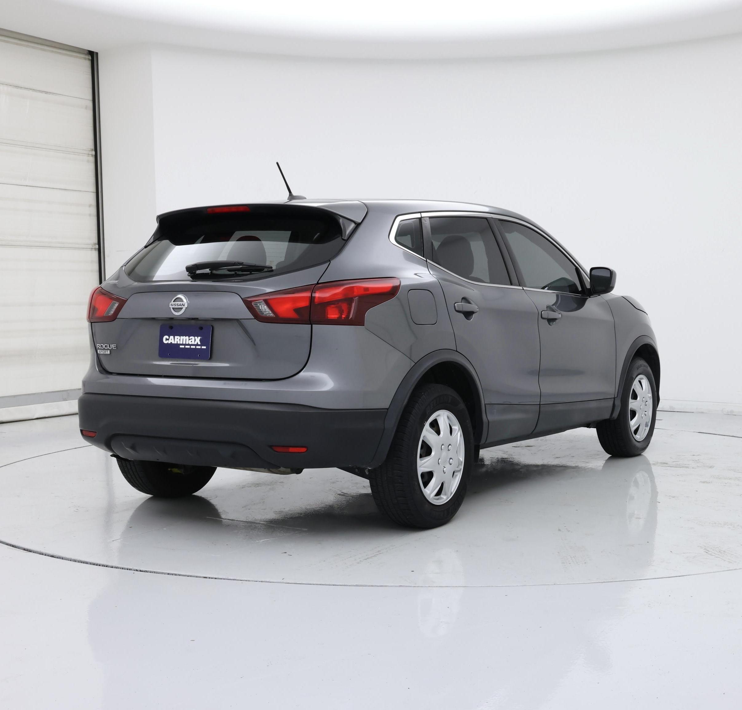 Thumbnail: 2019 Nissan Rogue Sport - 8