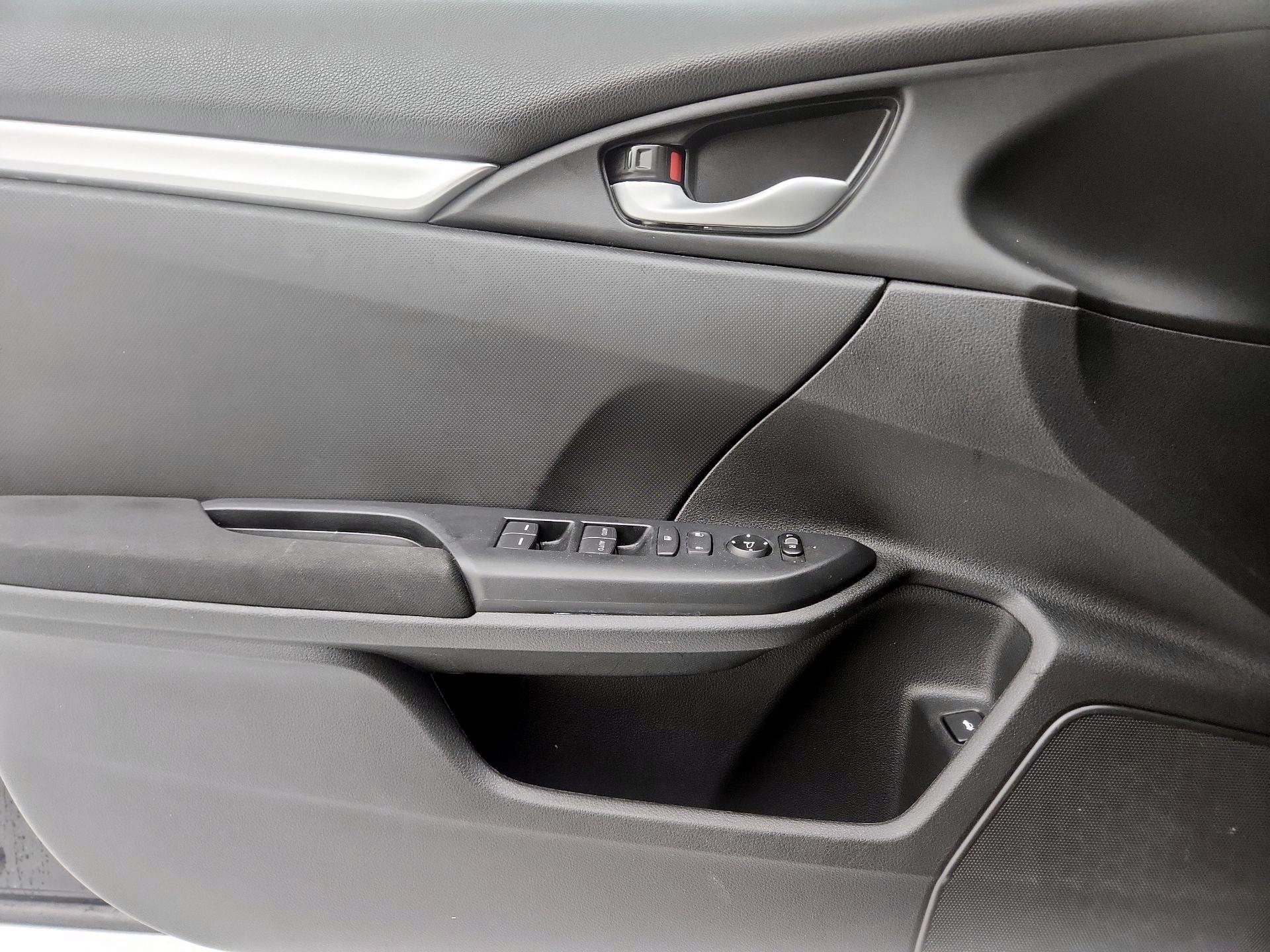 Thumbnail: 2020 Honda Civic - 12