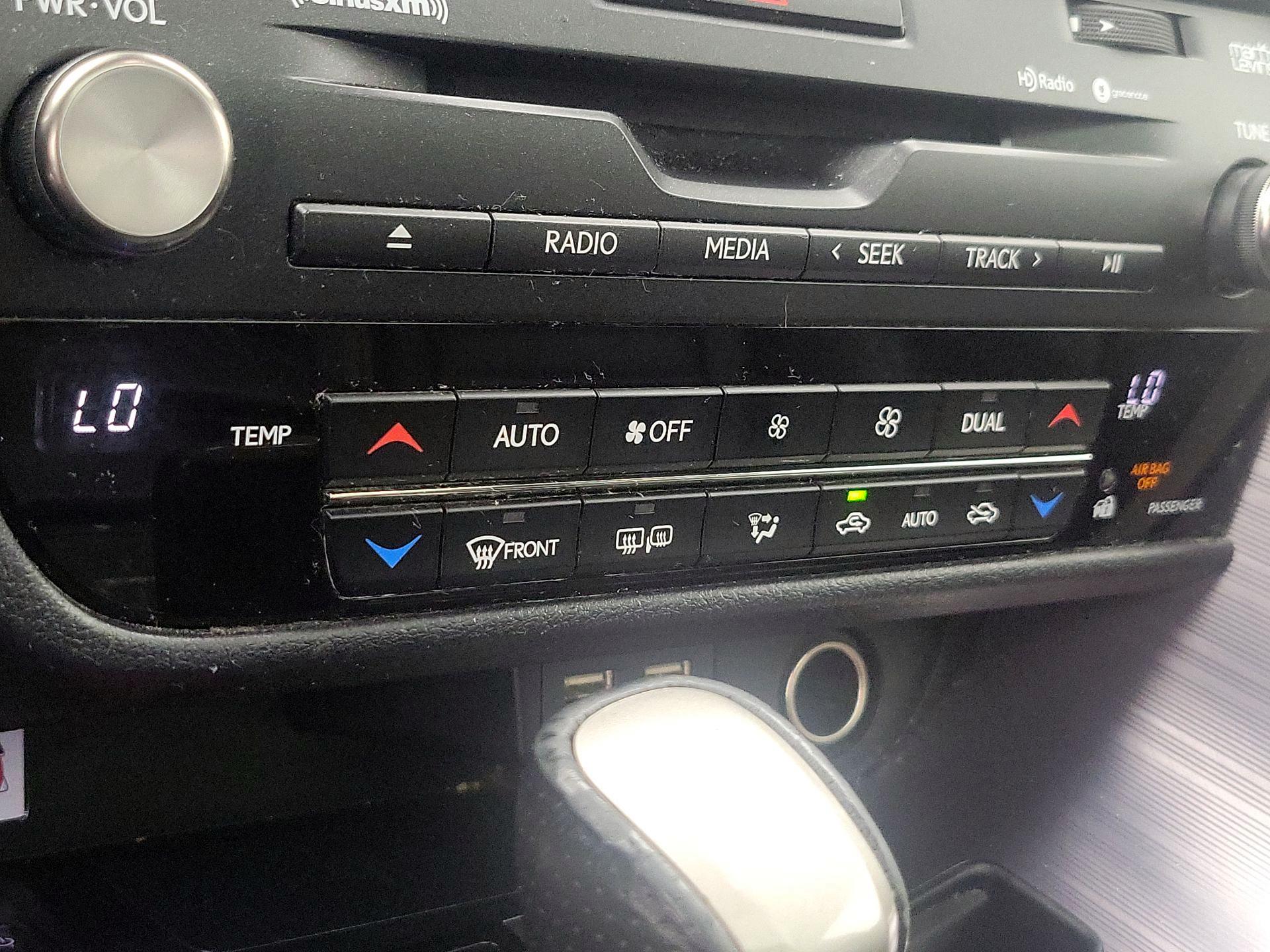 Thumbnail: 2022 Lexus RX - 17