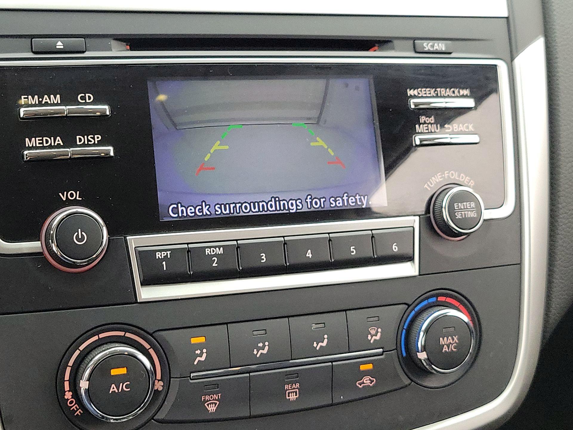 Thumbnail: 2018 Nissan Altima - 14