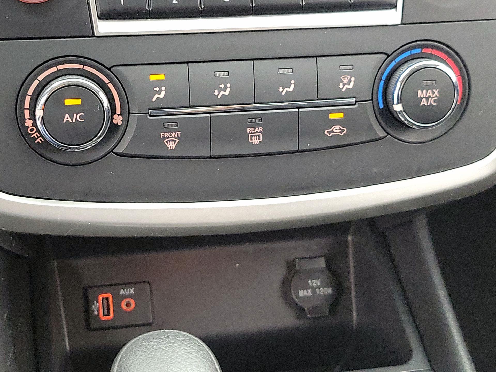 Thumbnail: 2018 Nissan Altima - 16