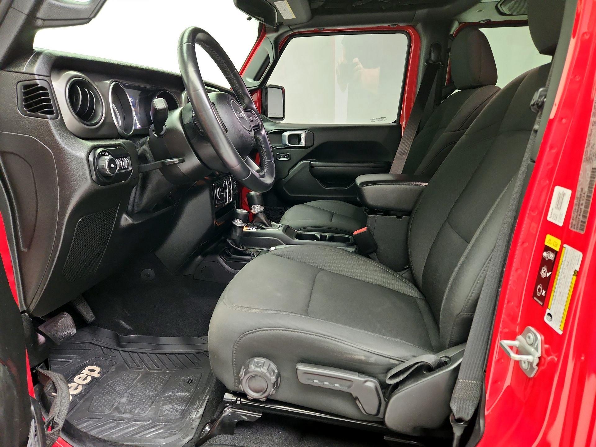 Thumbnail: 2021 Jeep Wrangler - 11