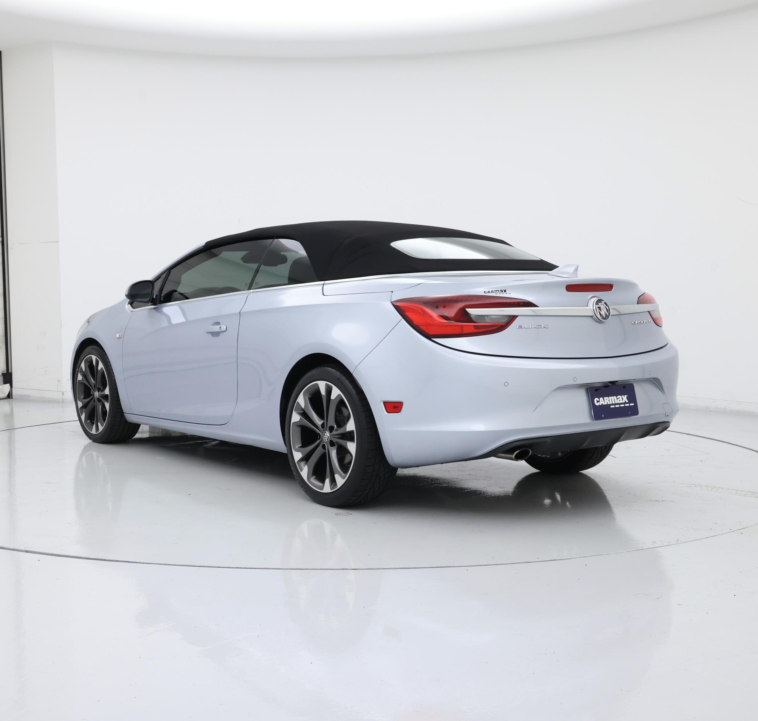 Thumbnail: 2018 Buick Cascada - 2