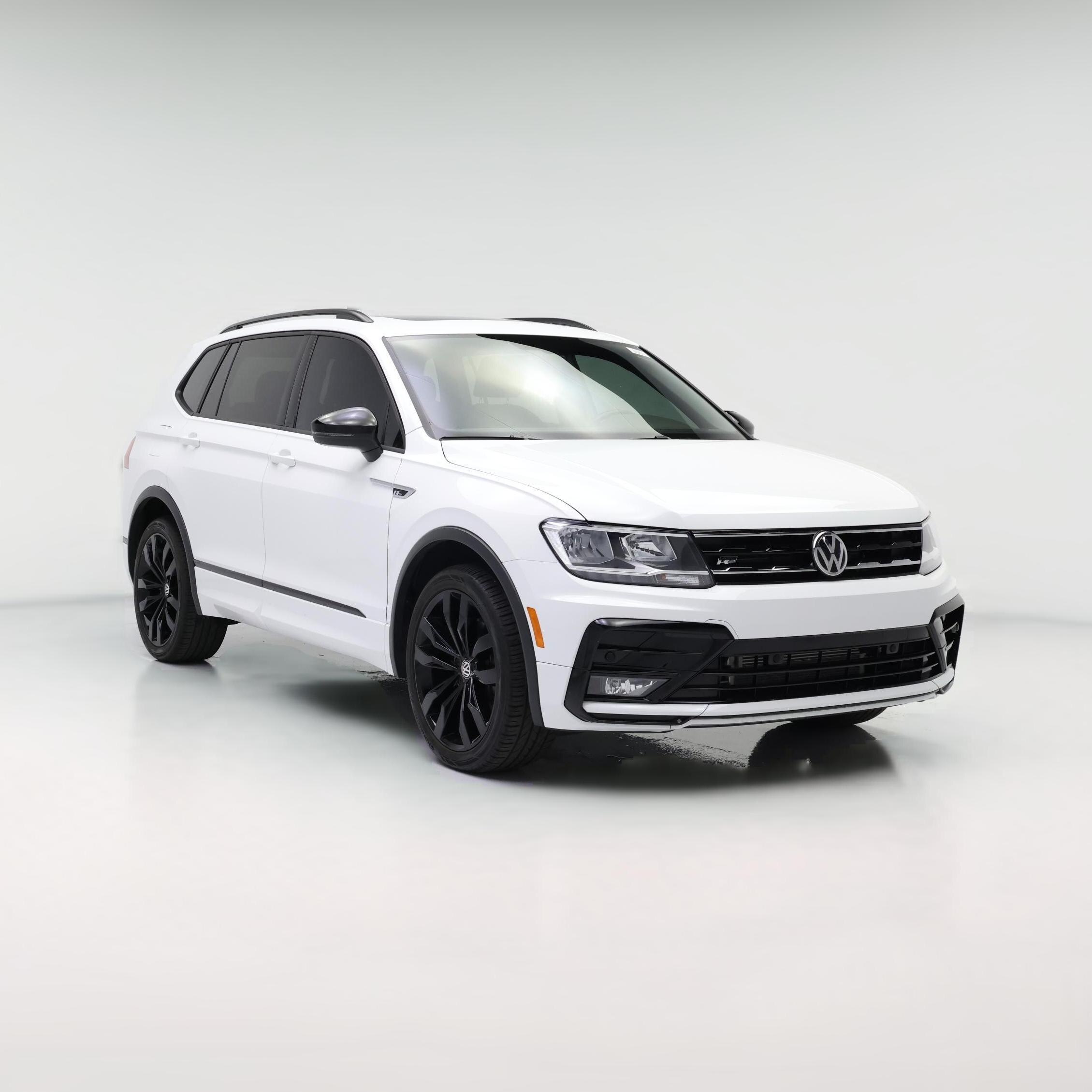 Thumbnail: 2021 Volkswagen Tiguan - 1