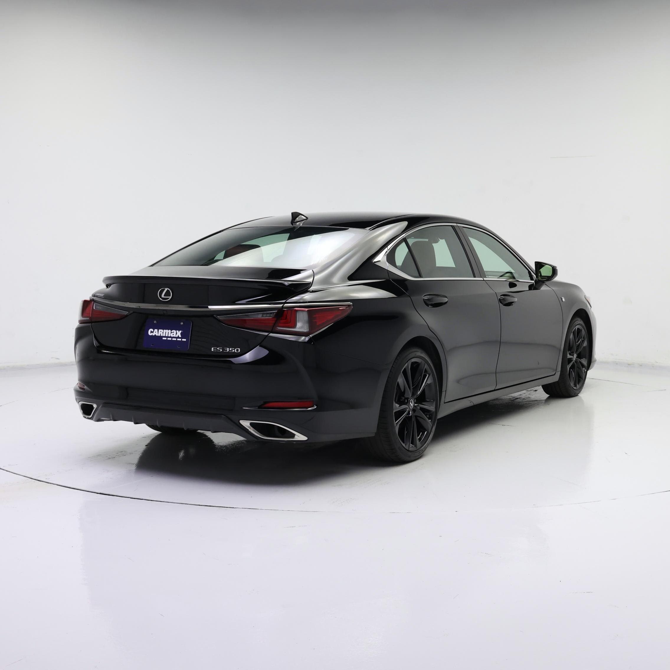 Thumbnail: 2022 Lexus ES - 8