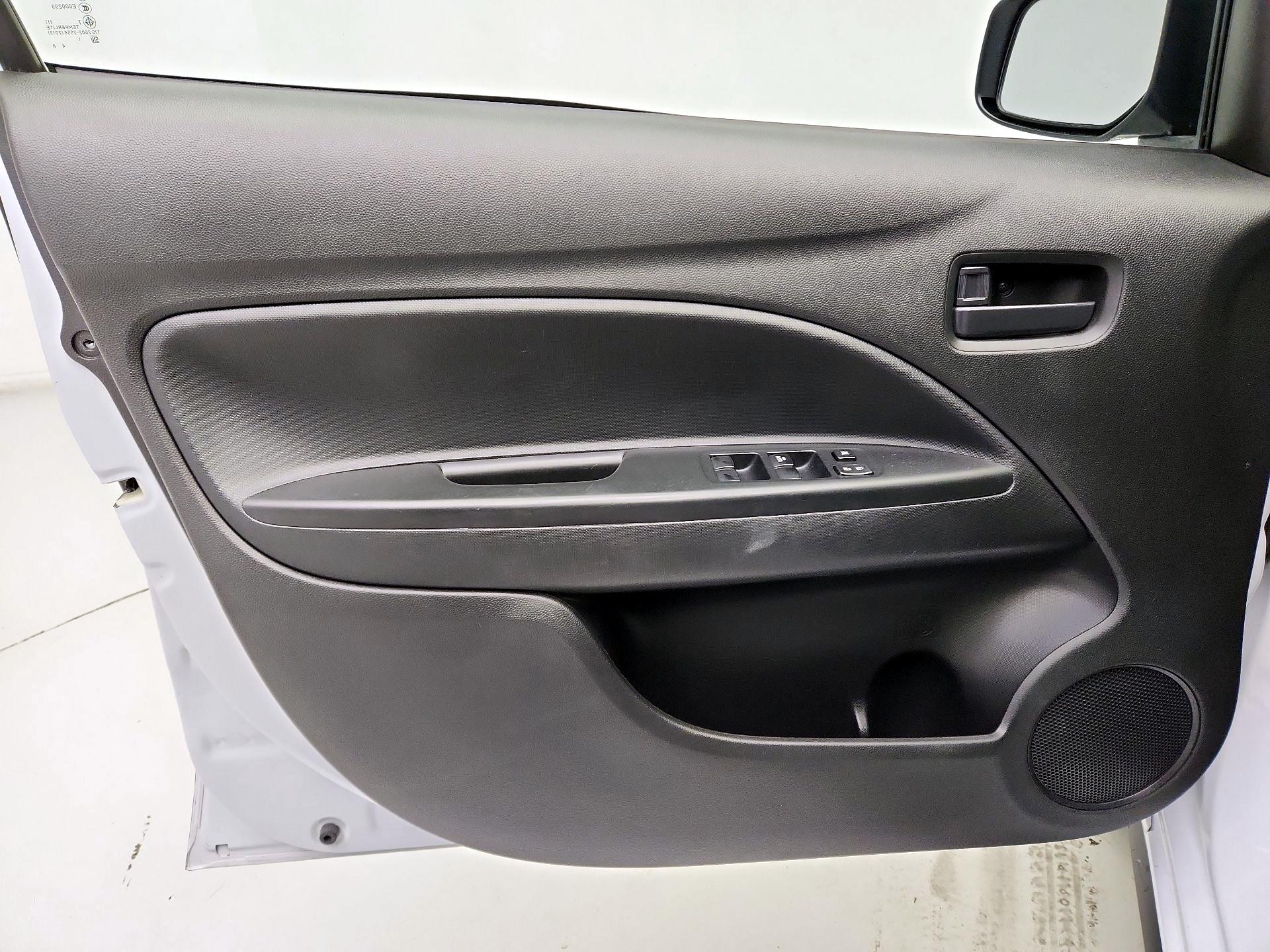 Thumbnail: 2022 Mitsubishi Mirage G4 - 12