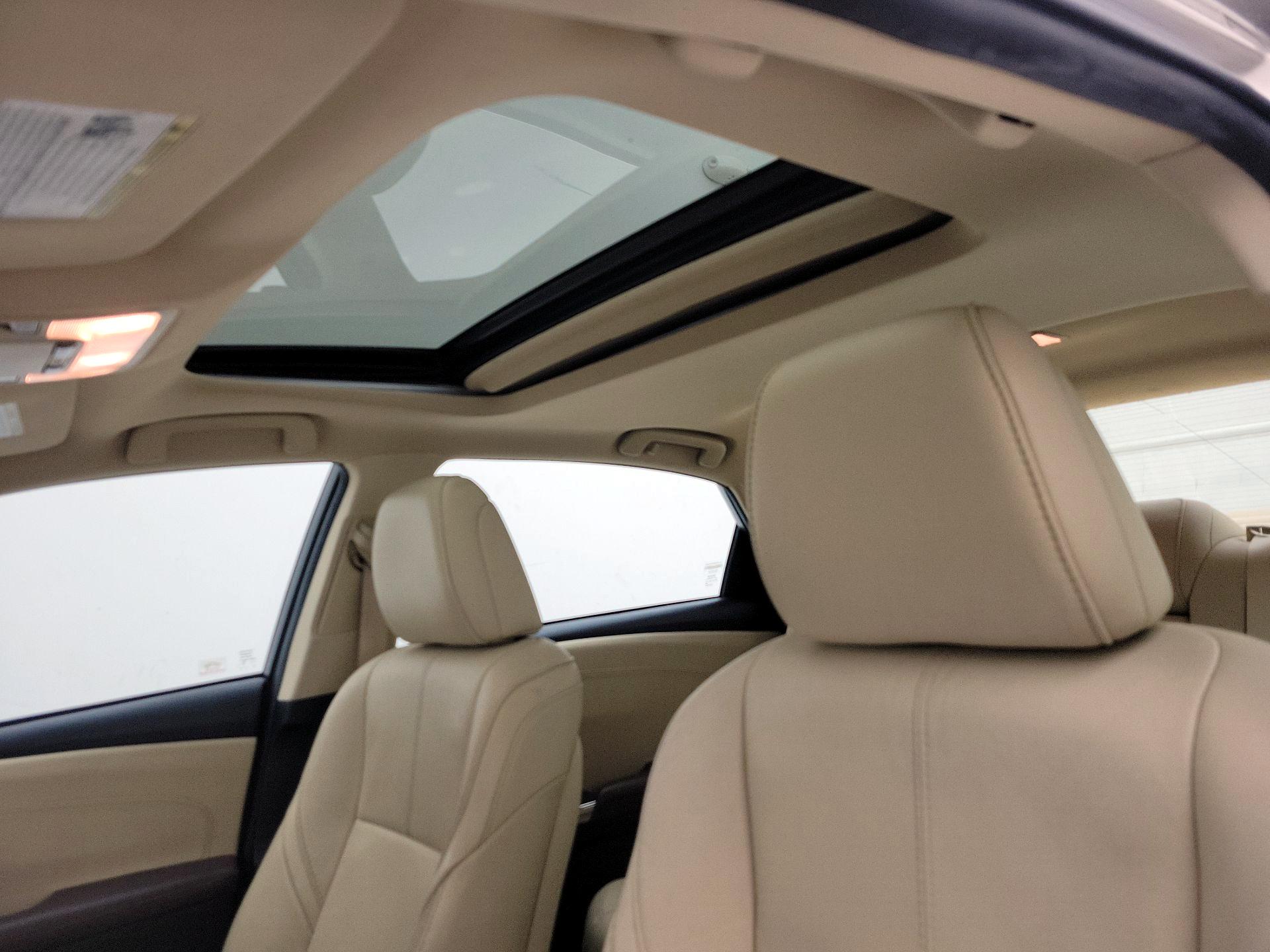 Thumbnail: 2015 Toyota Avalon - 20