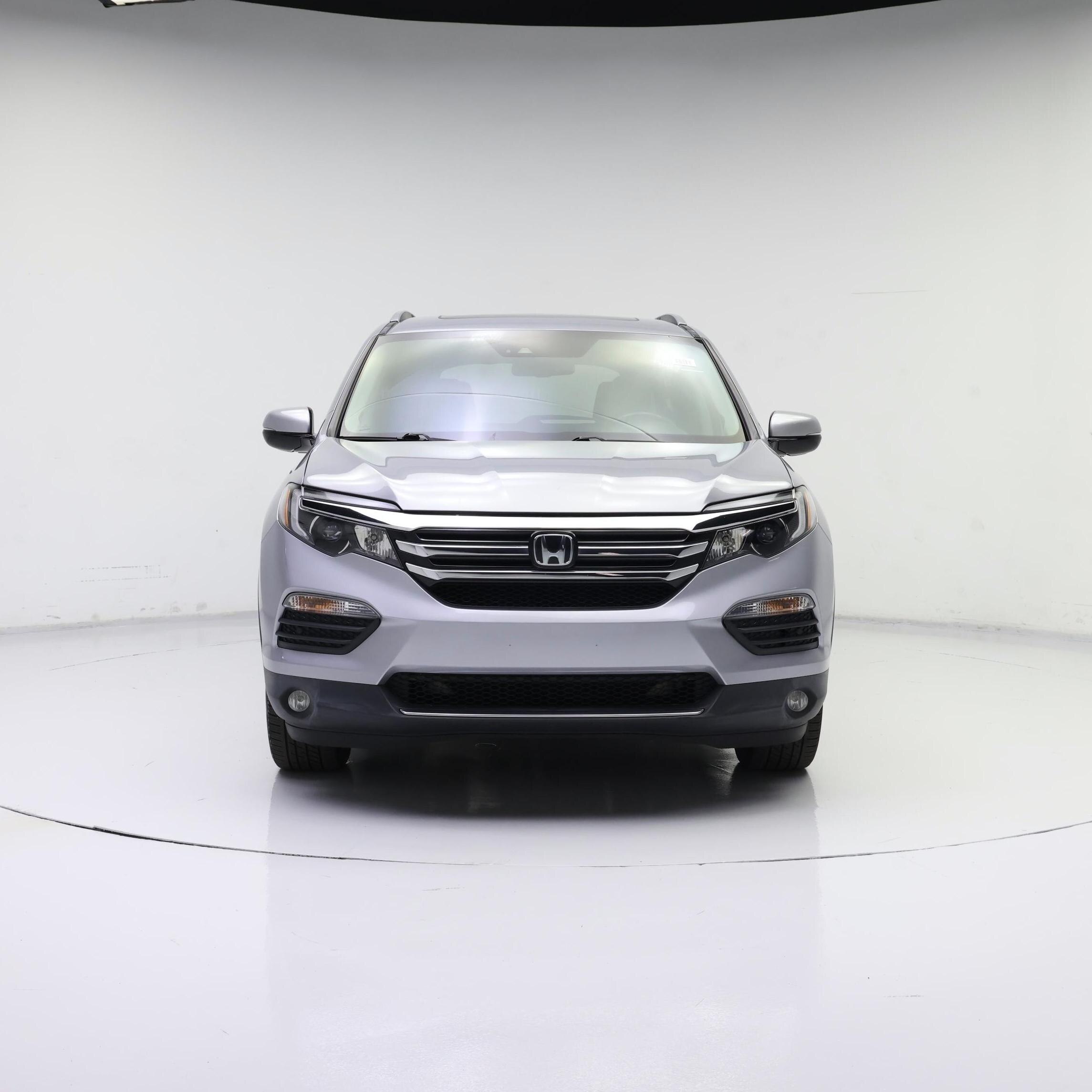Thumbnail: 2017 Honda Pilot - 5
