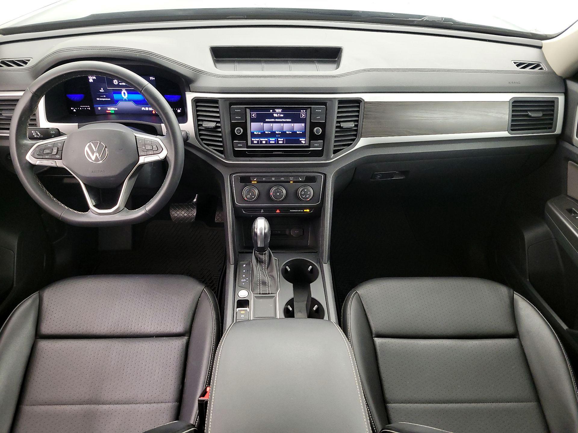 Thumbnail: 2022 Volkswagen Atlas - 9