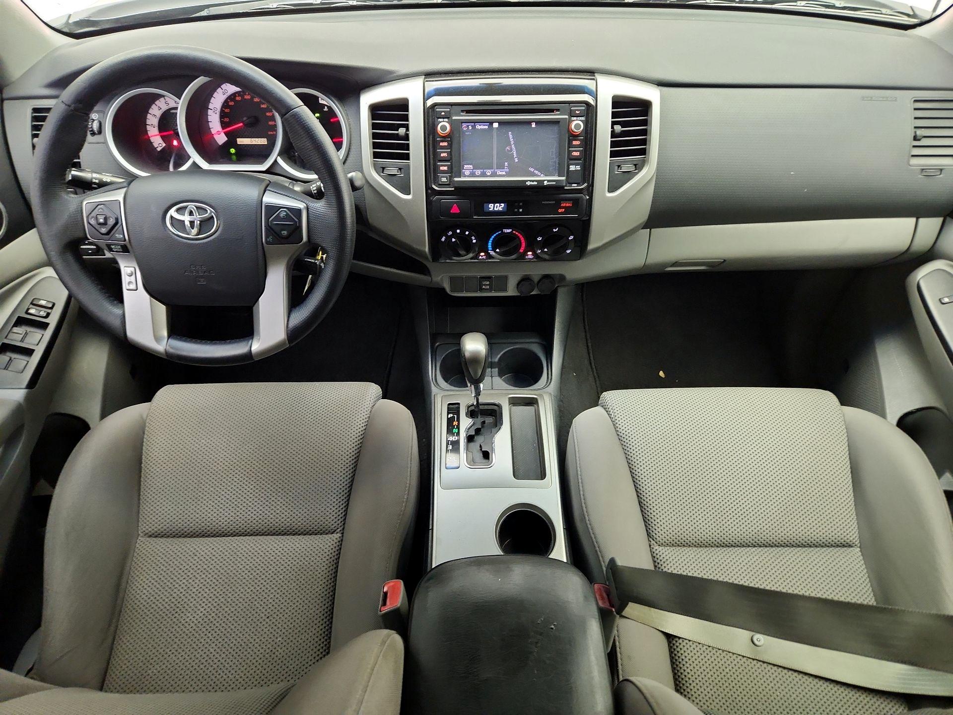 Thumbnail: 2014 Toyota Tacoma - 9