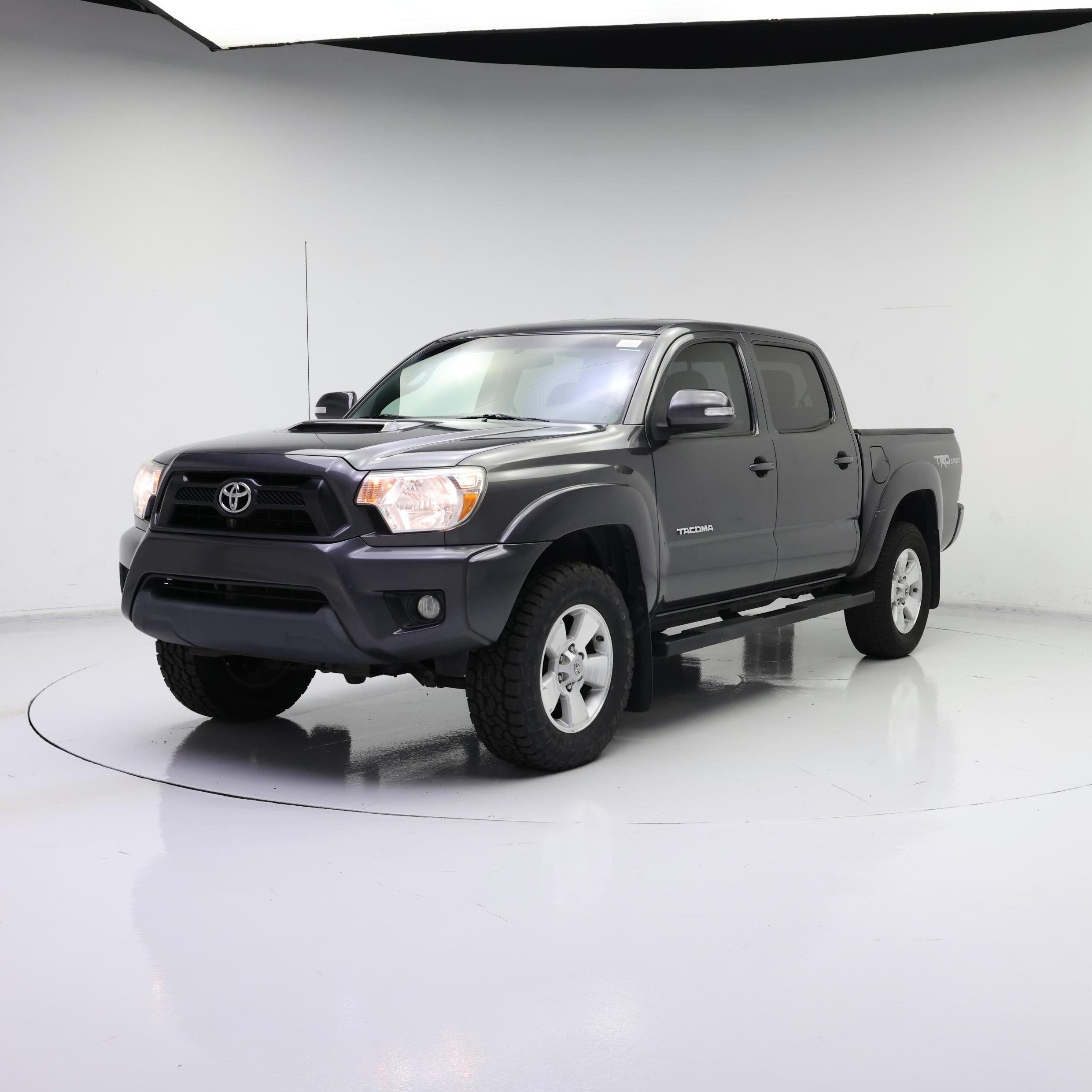 Thumbnail: 2014 Toyota Tacoma - 4