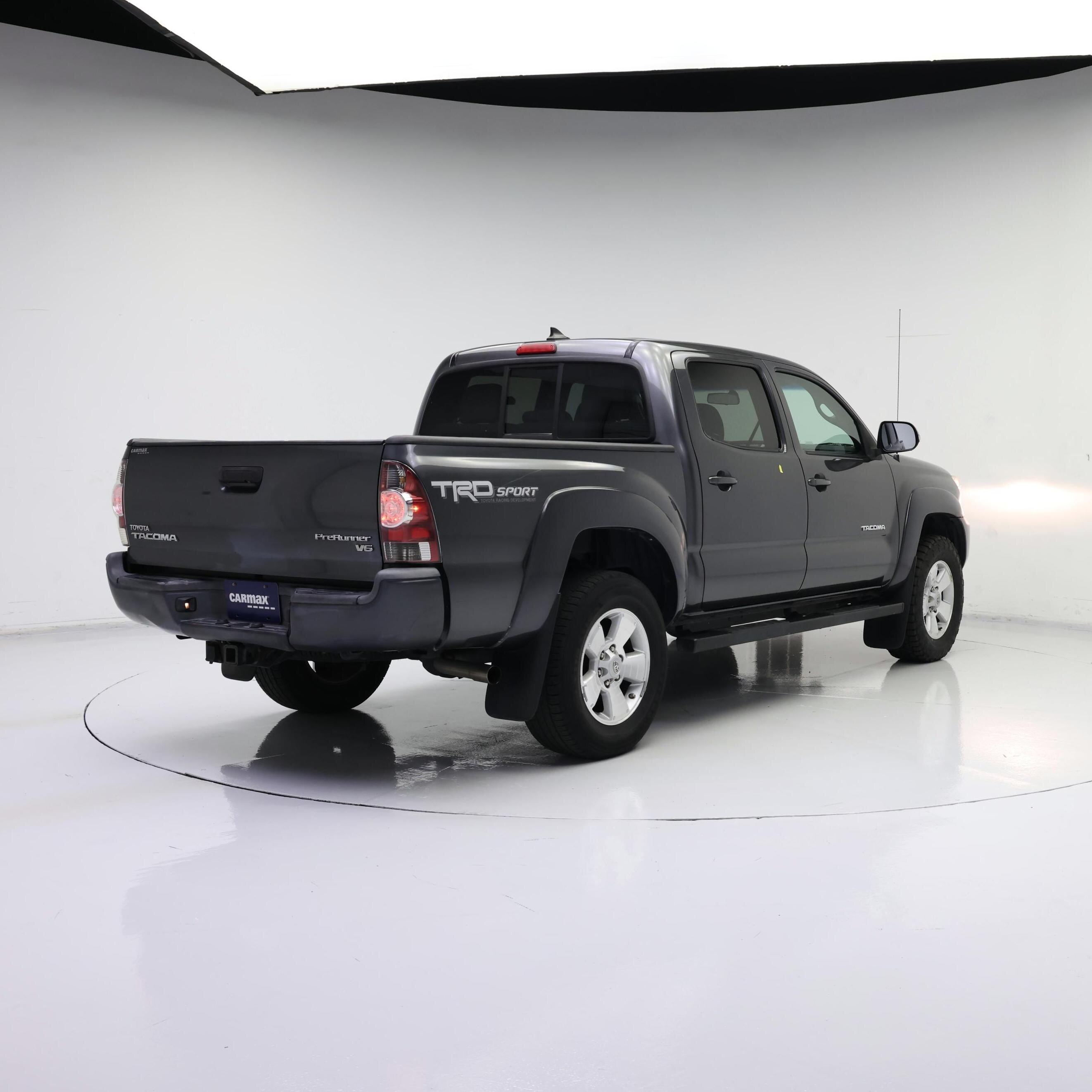 Thumbnail: 2014 Toyota Tacoma - 8
