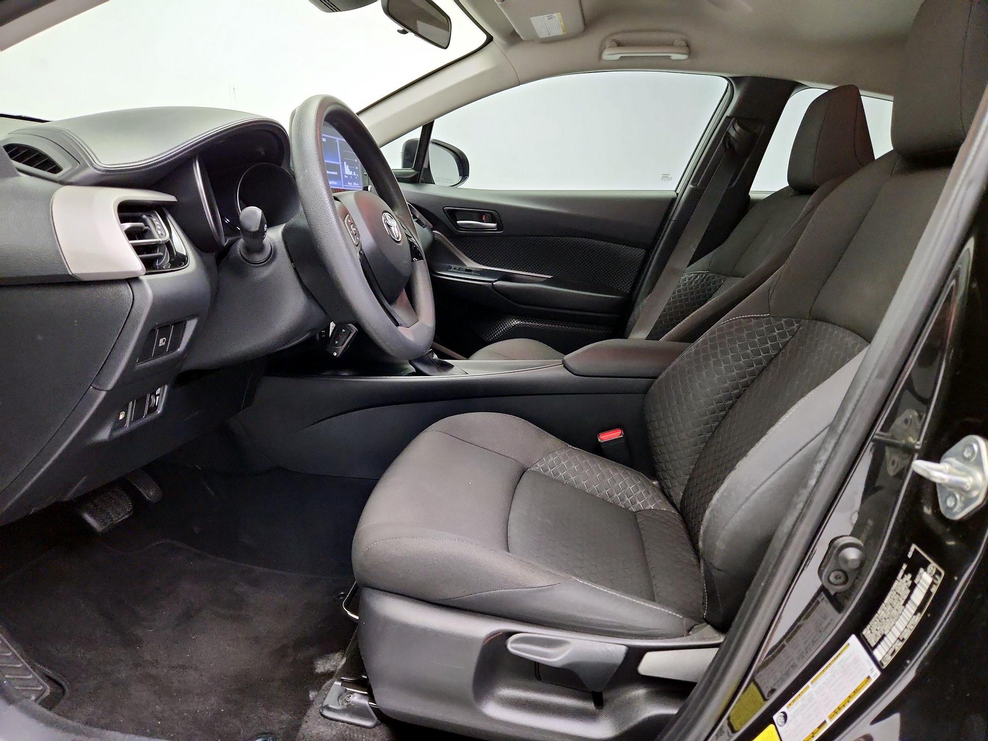 Thumbnail: 2020 Toyota C-HR - 11