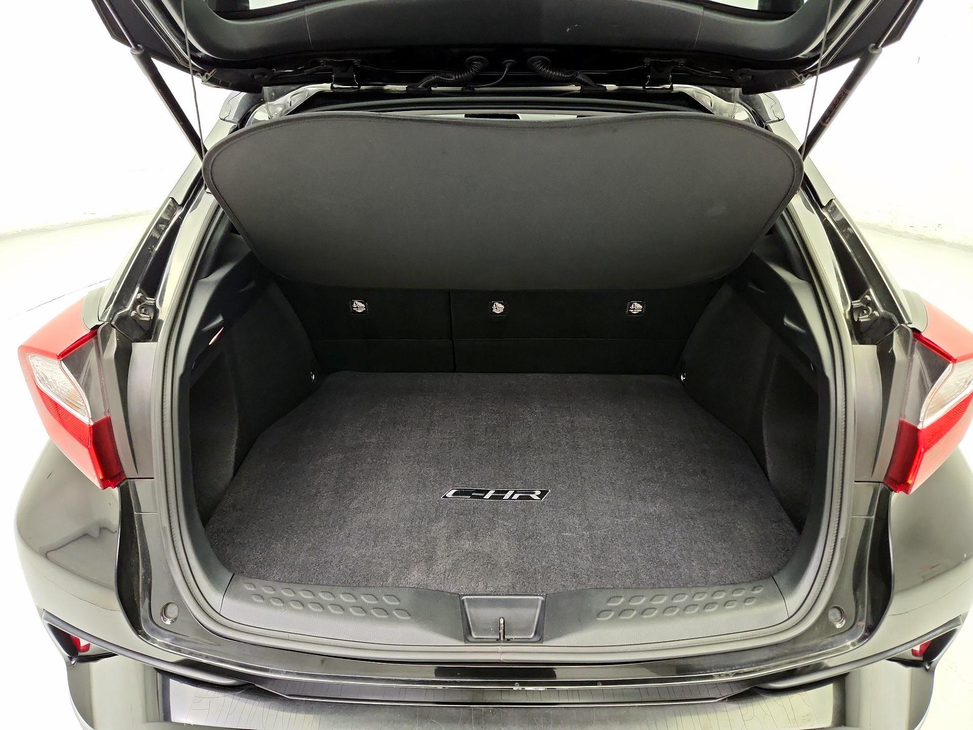 Thumbnail: 2020 Toyota C-HR - 20