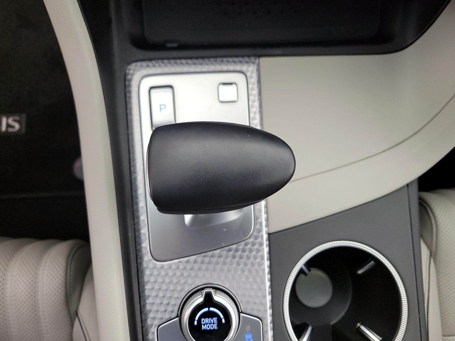 Thumbnail: 2023 Genesis G70 - 18