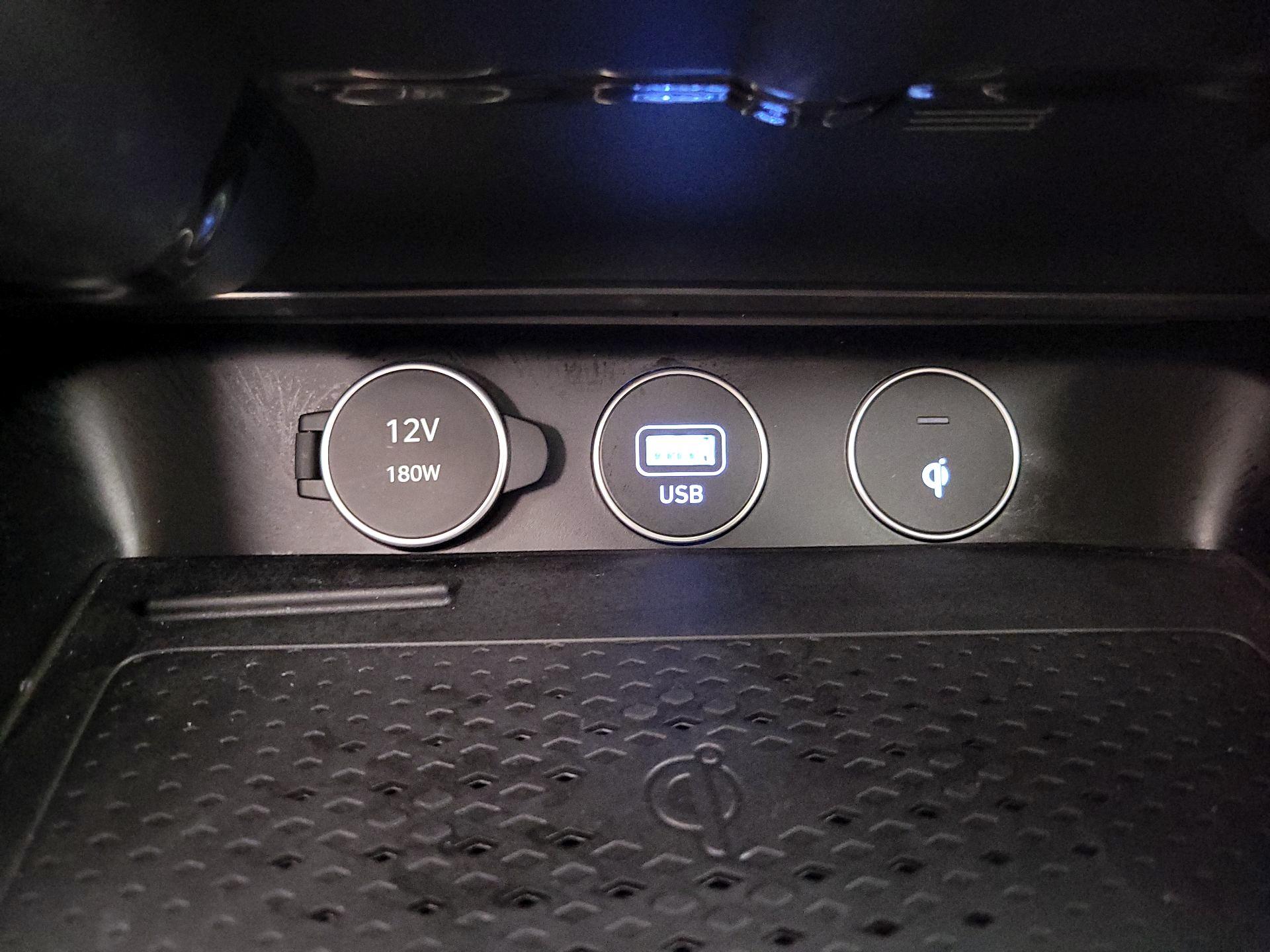 Thumbnail: 2023 Genesis G70 - 19