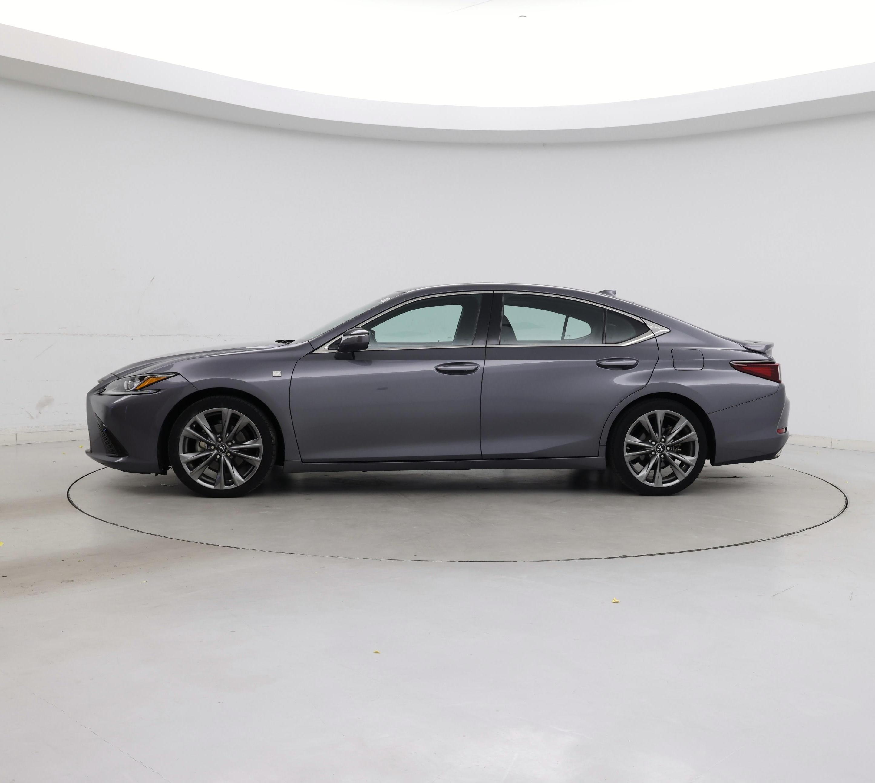 Thumbnail: 2020 Lexus ES - 3