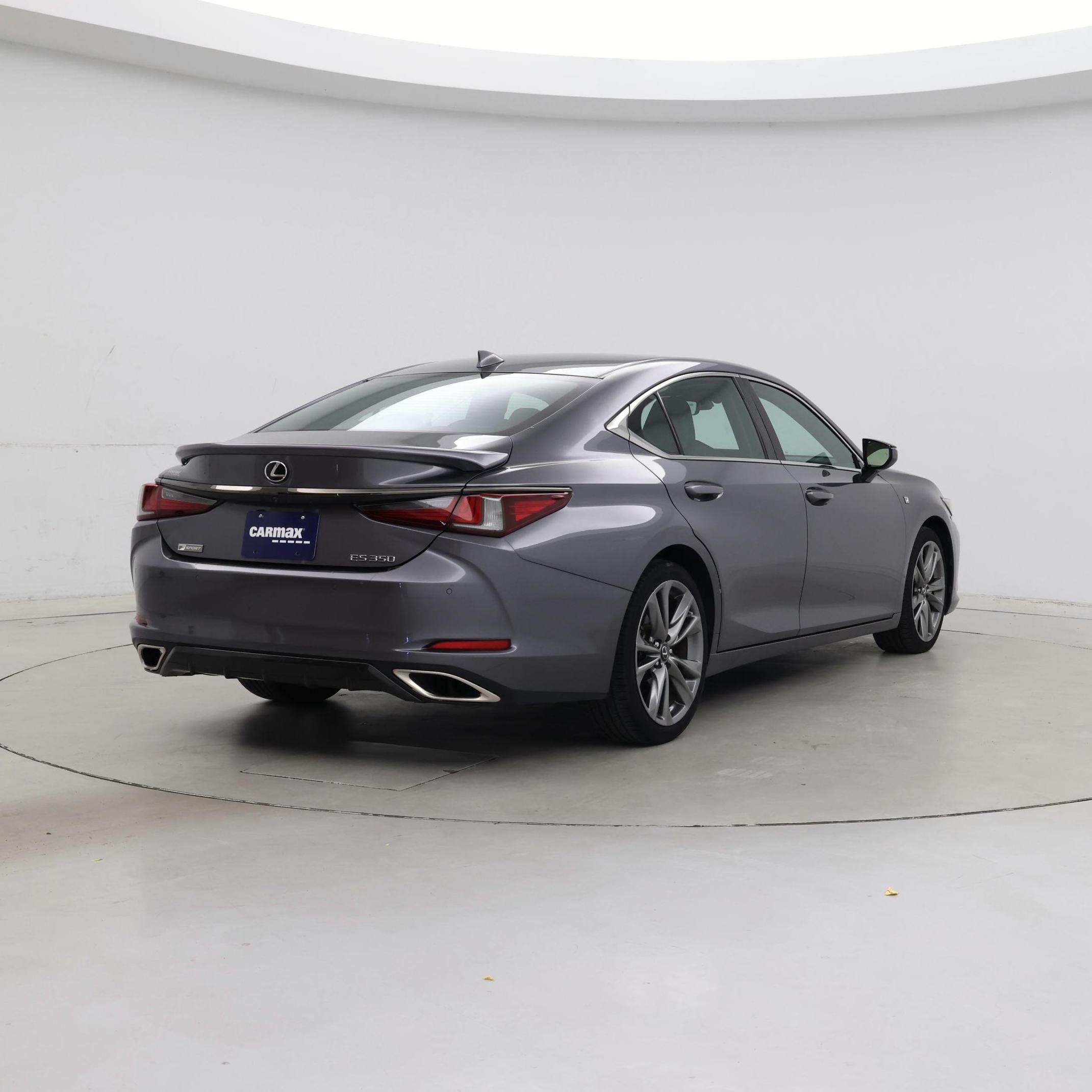 Thumbnail: 2020 Lexus ES - 8