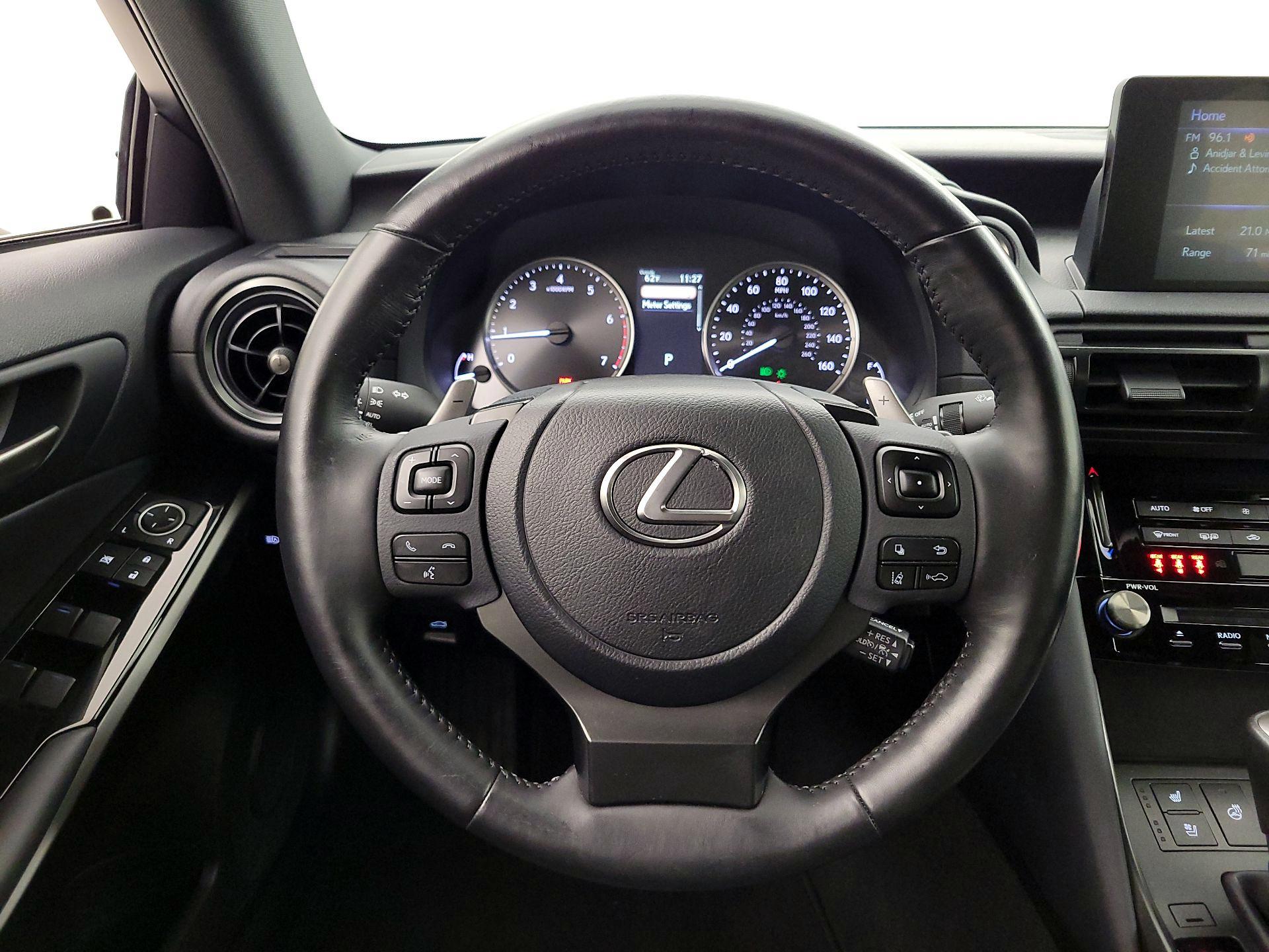 Thumbnail: 2023 Lexus IS - 10