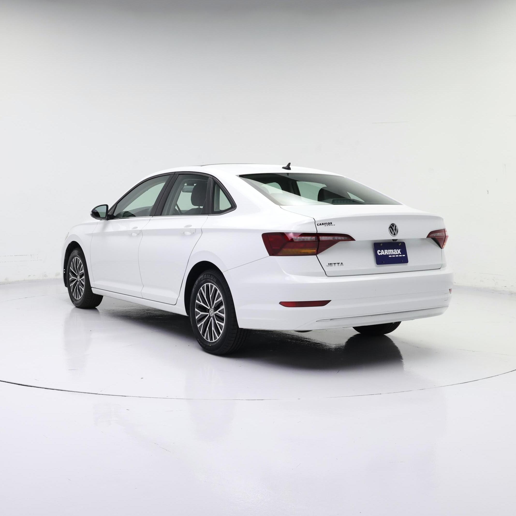 Thumbnail: 2019 Volkswagen Jetta - 2