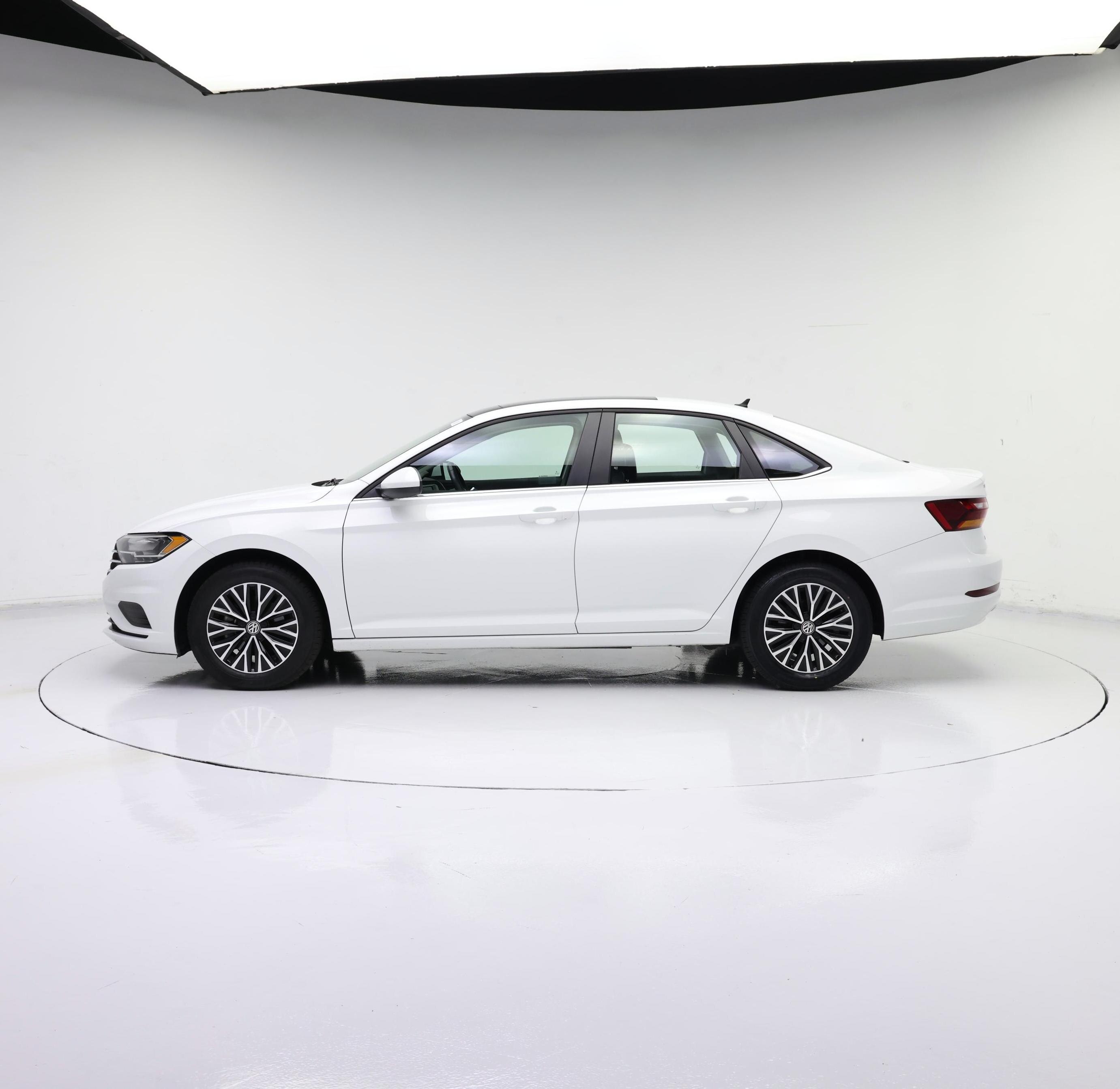 Thumbnail: 2019 Volkswagen Jetta - 3