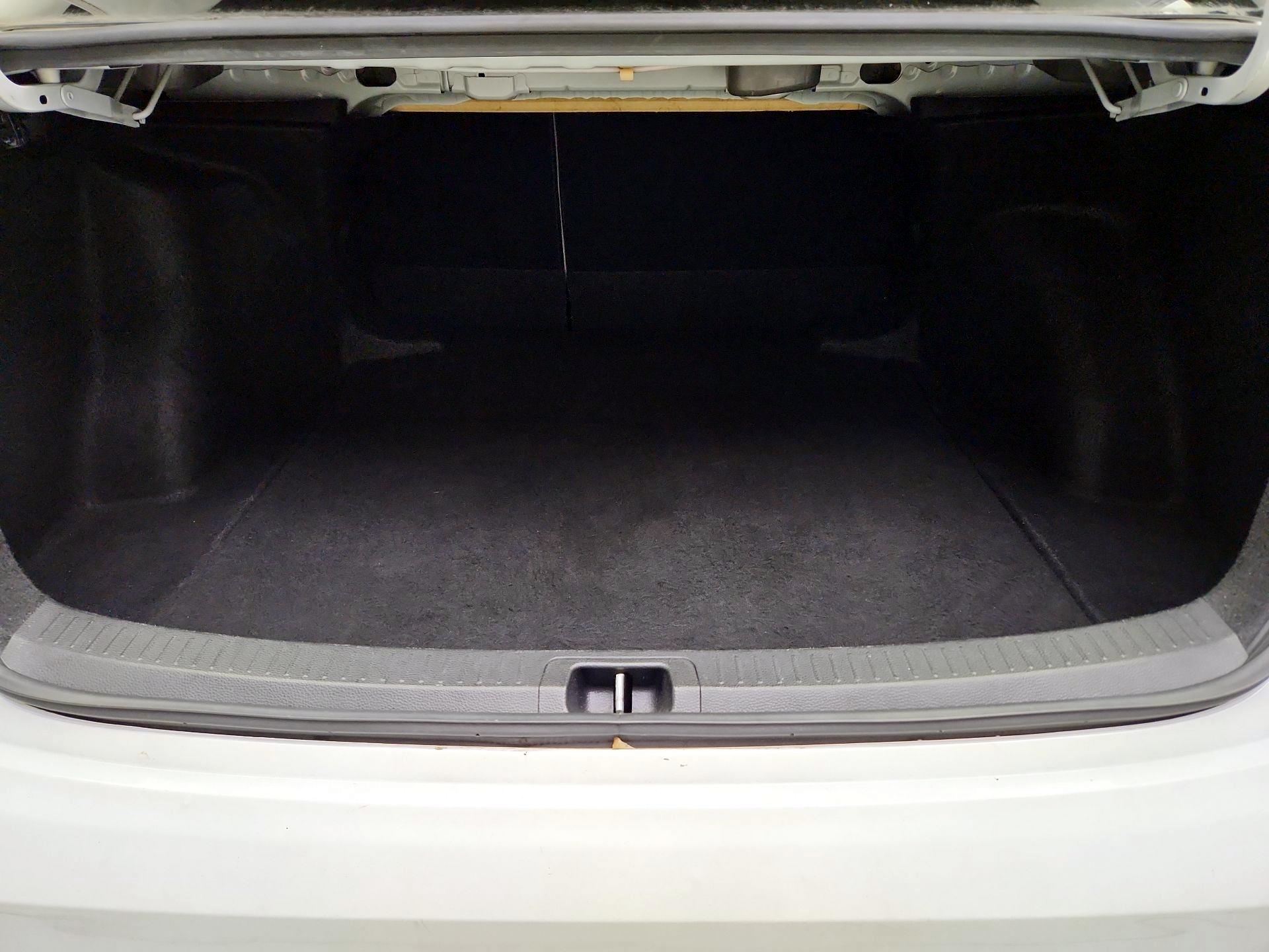 Thumbnail: 2020 Toyota Corolla - 20