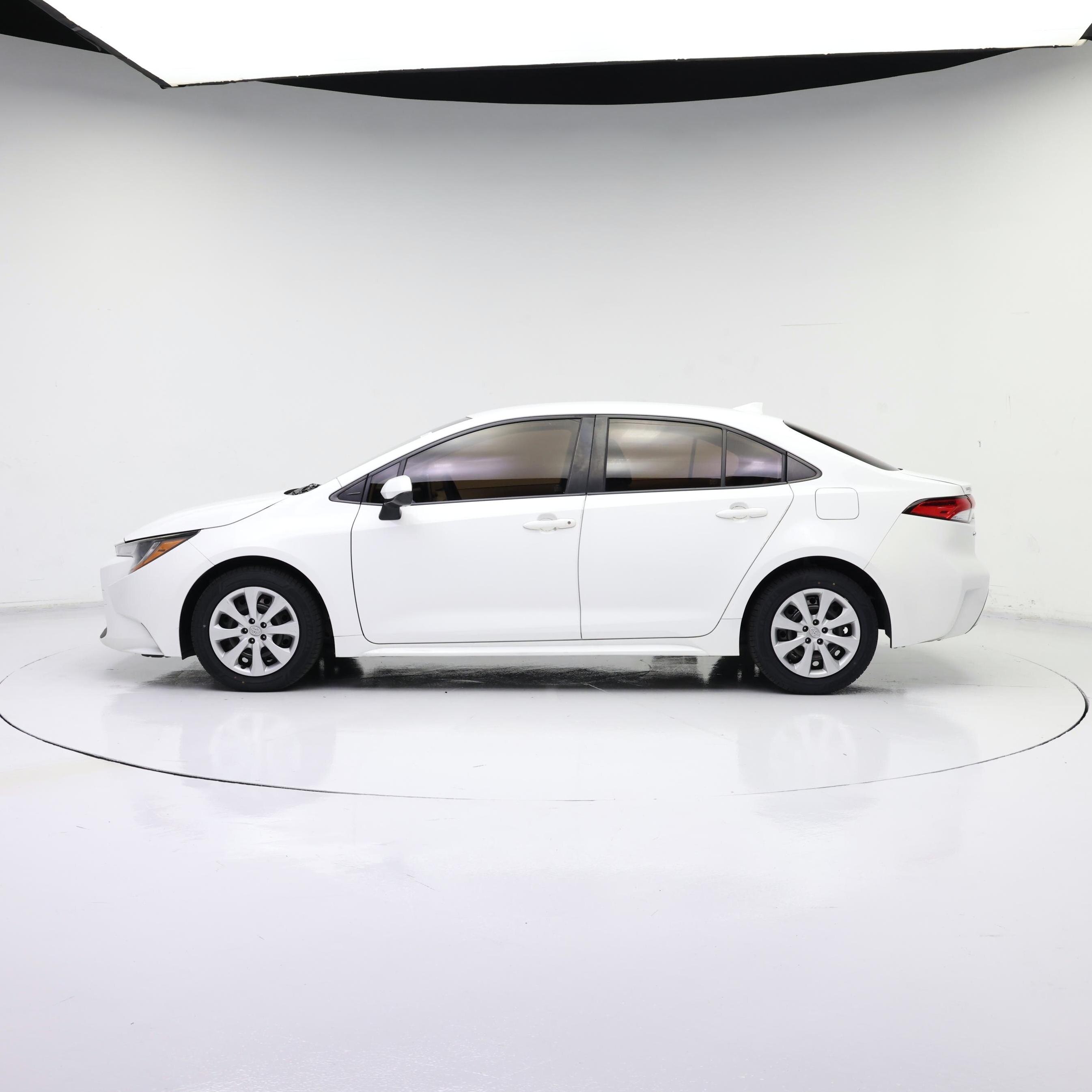 Thumbnail: 2020 Toyota Corolla - 3