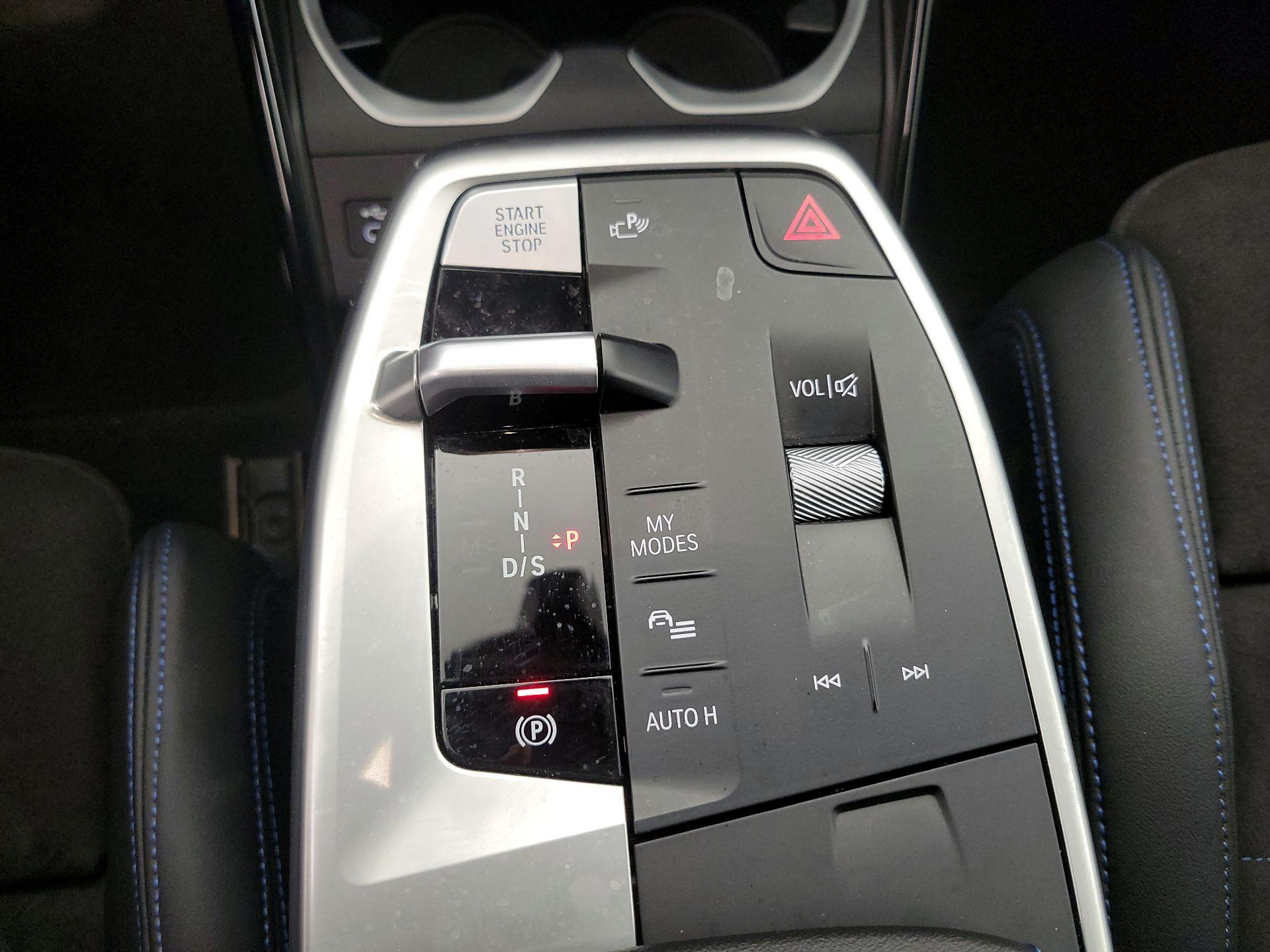 Thumbnail: 2024 BMW X1 - 17