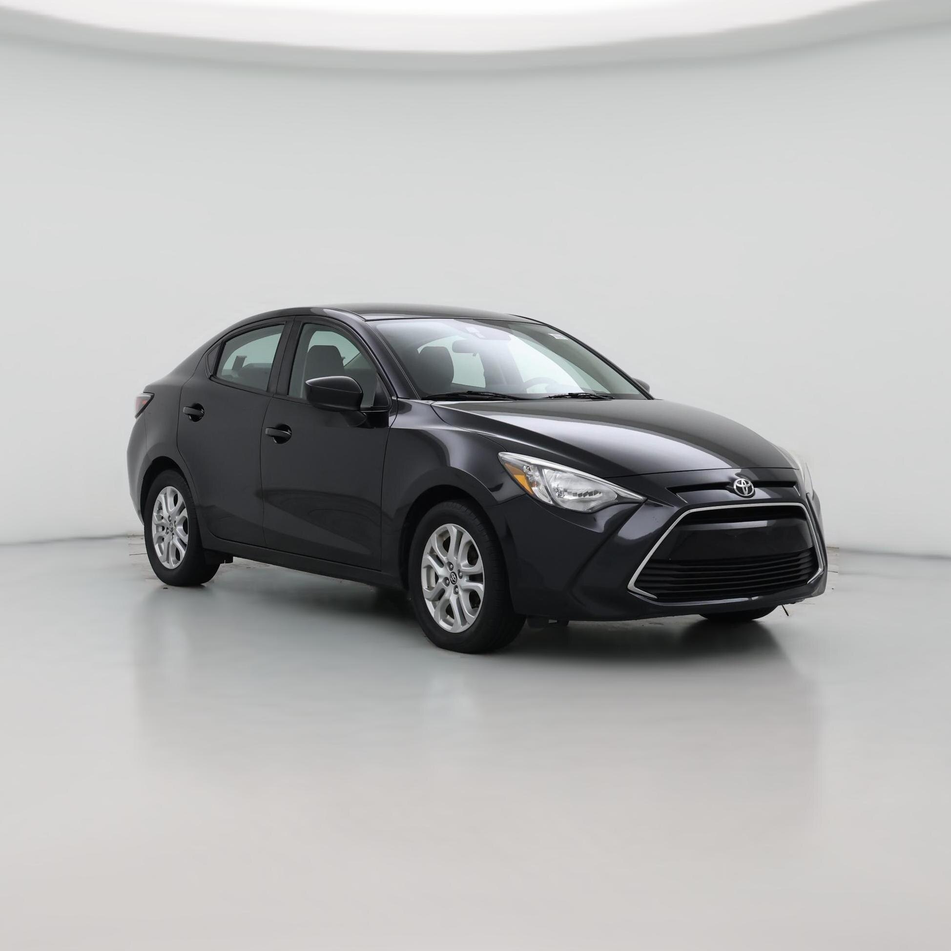 Thumbnail: 2017 Toyota Yaris iA - 1