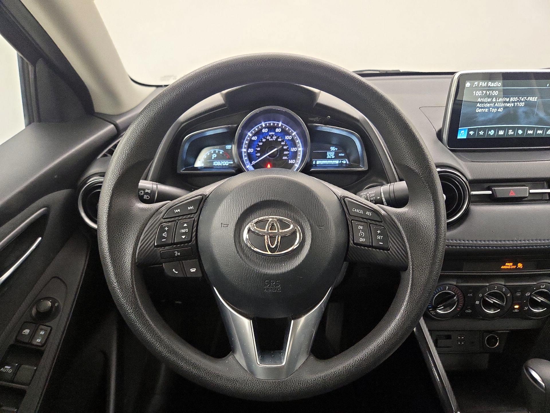 Thumbnail: 2017 Toyota Yaris iA - 10