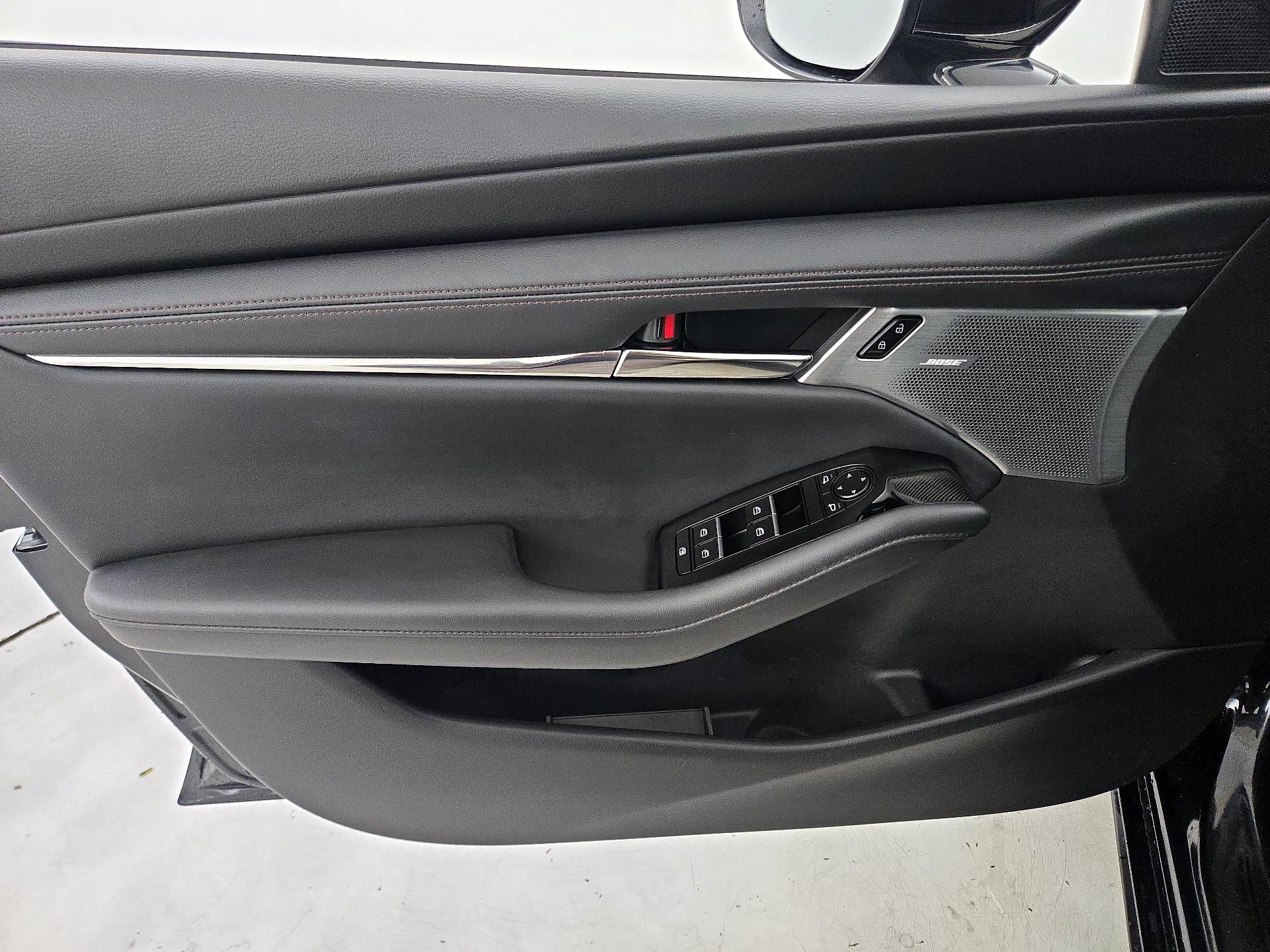 Thumbnail: 2021 Mazda Mazda3 - 12