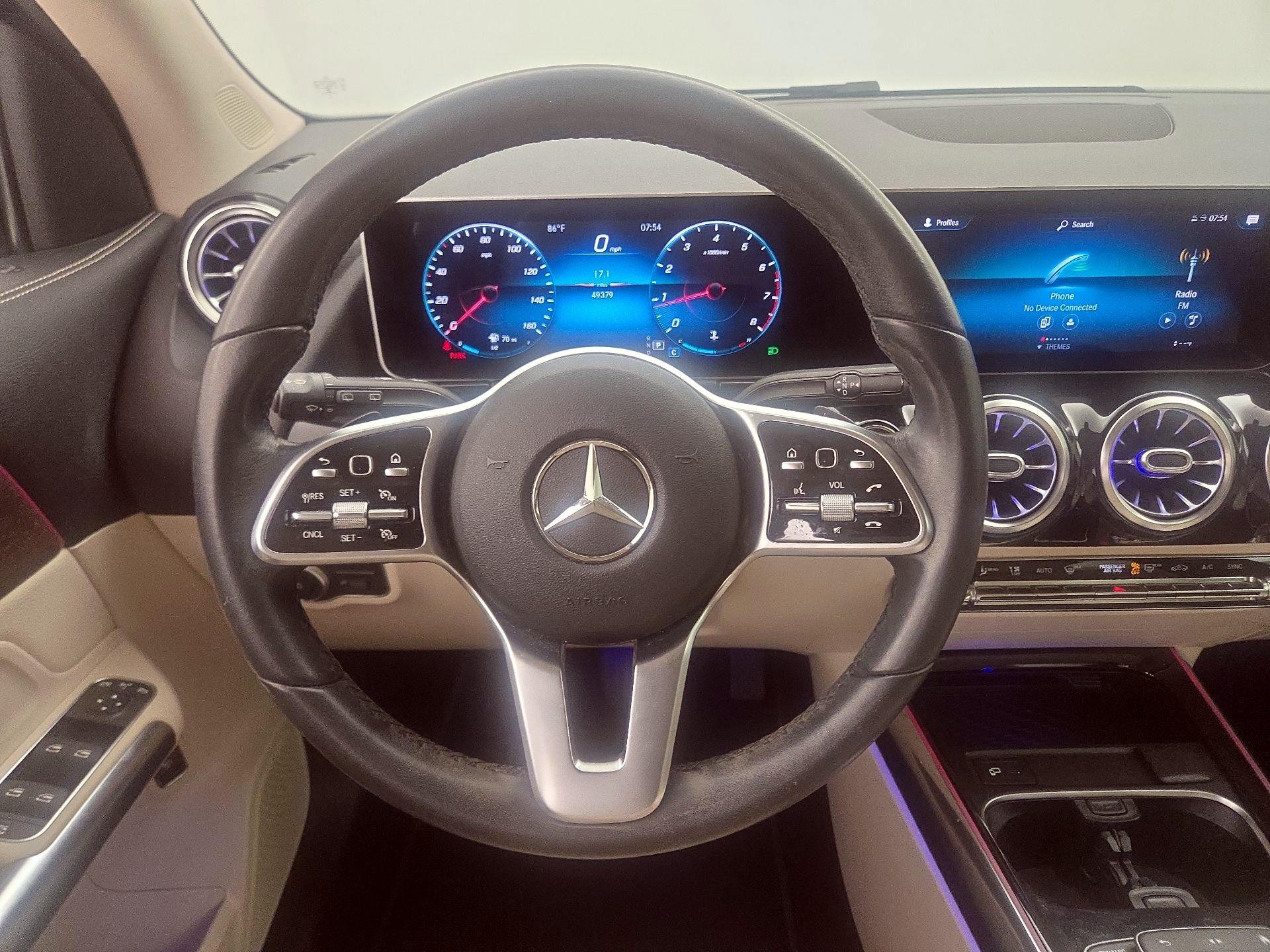 Thumbnail: 2021 Mercedes-Benz GLA - 10