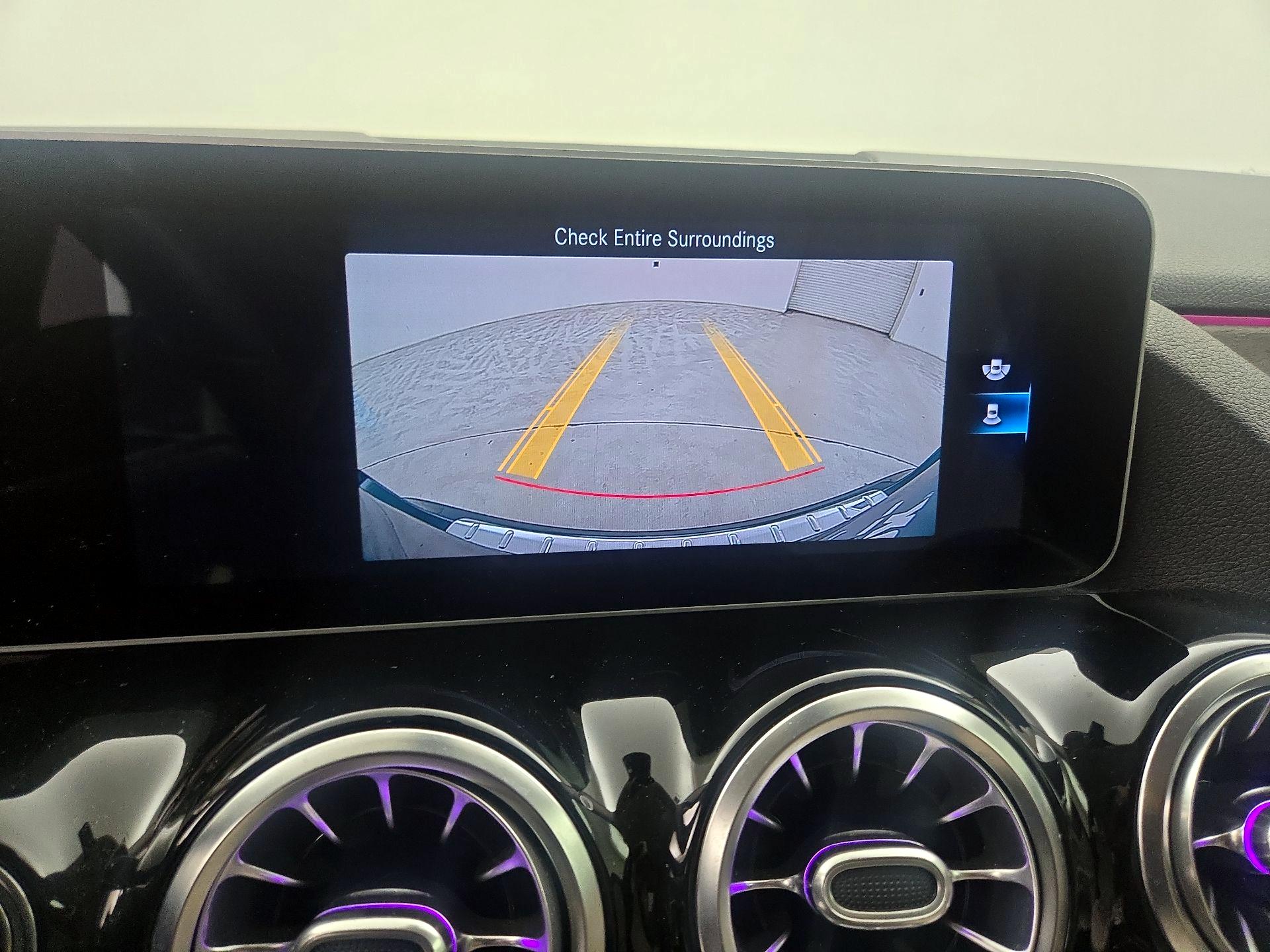 Thumbnail: 2021 Mercedes-Benz GLA - 14