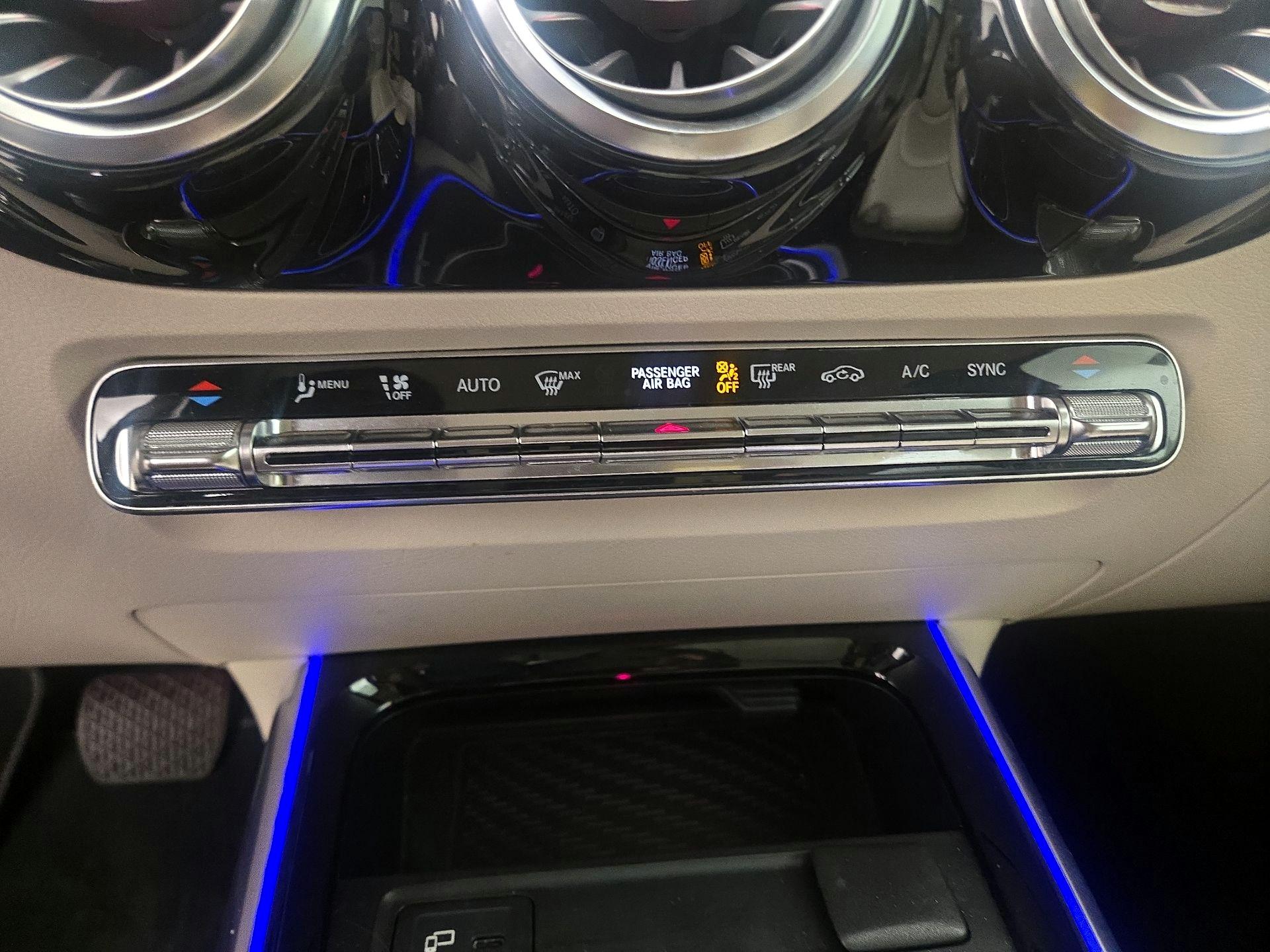 Thumbnail: 2021 Mercedes-Benz GLA - 16