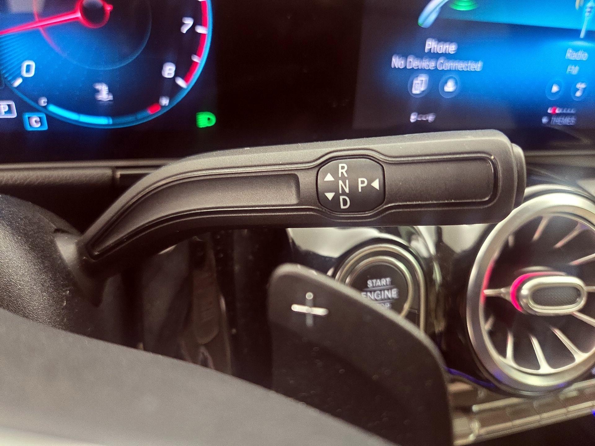 Thumbnail: 2021 Mercedes-Benz GLA - 17