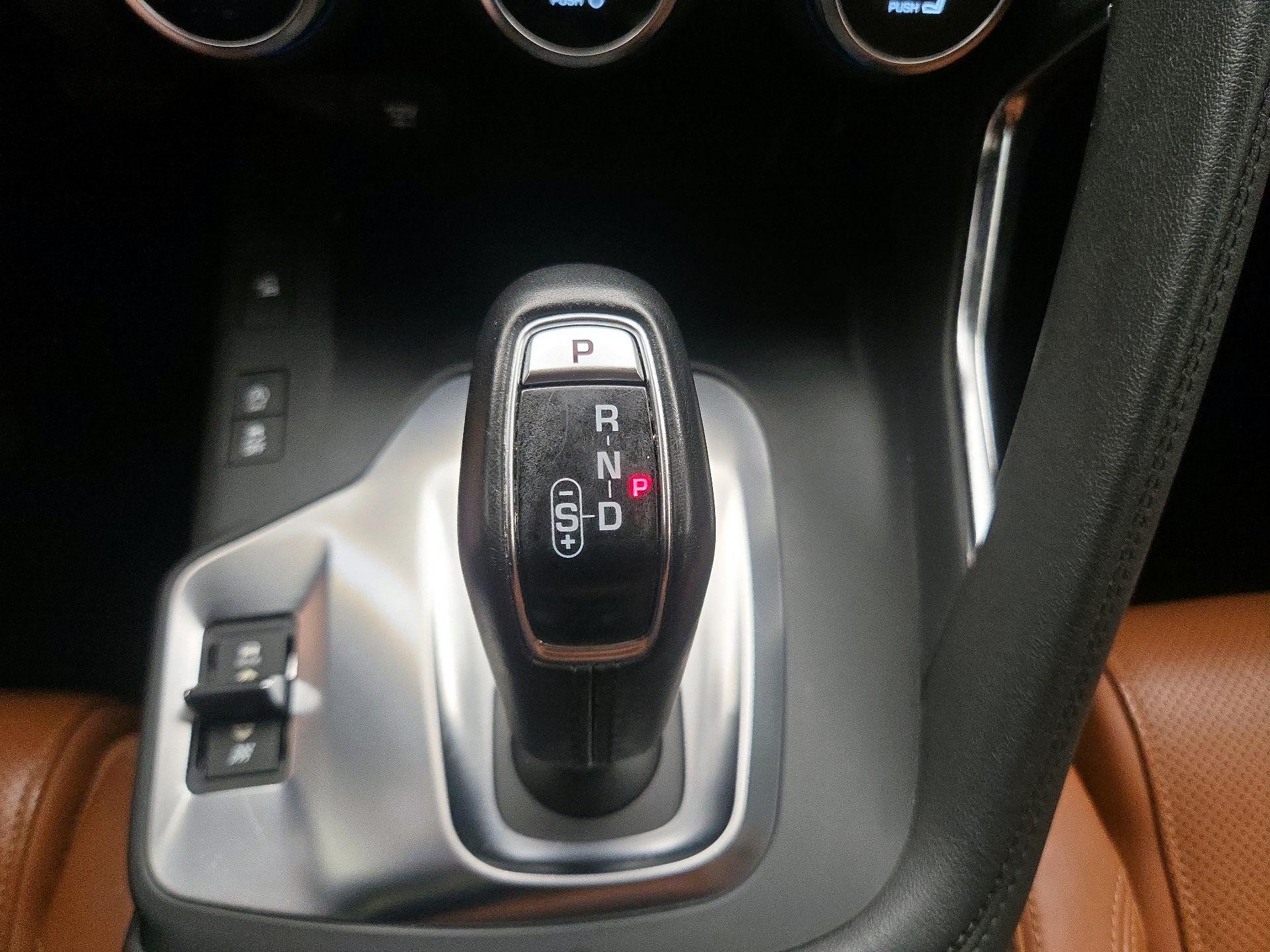 Thumbnail: 2019 Jaguar E-Pace - 18