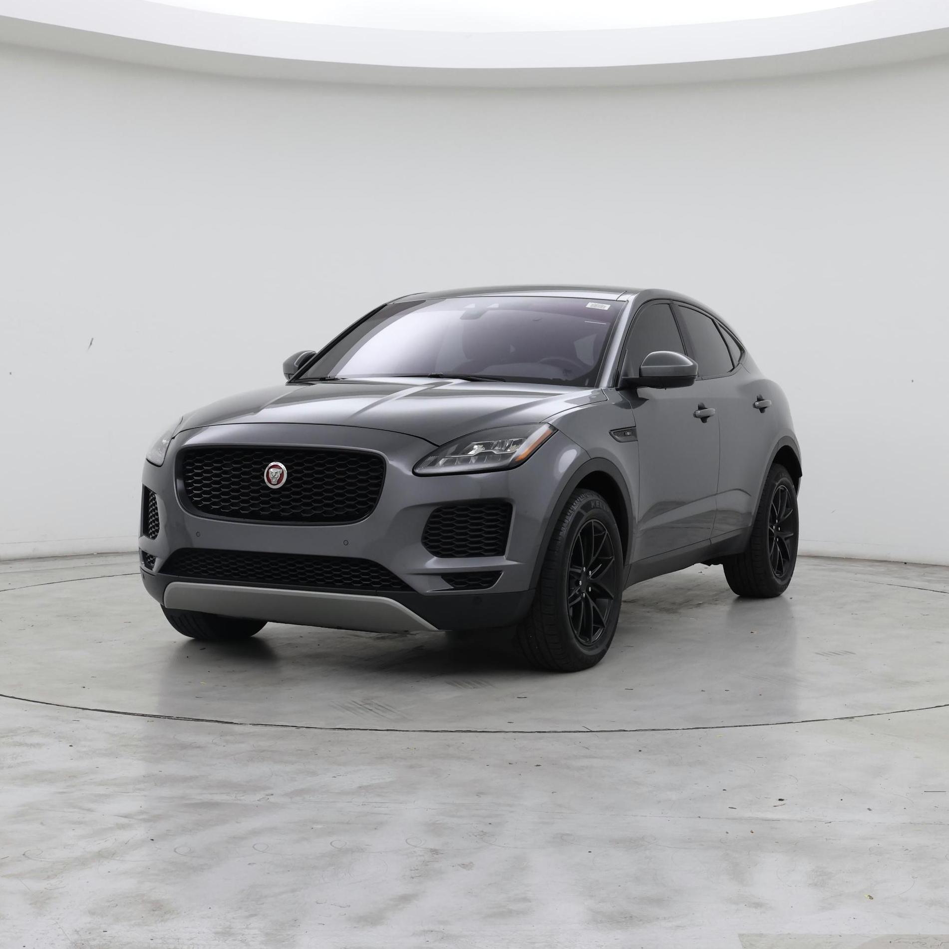 Thumbnail: 2019 Jaguar E-Pace - 4