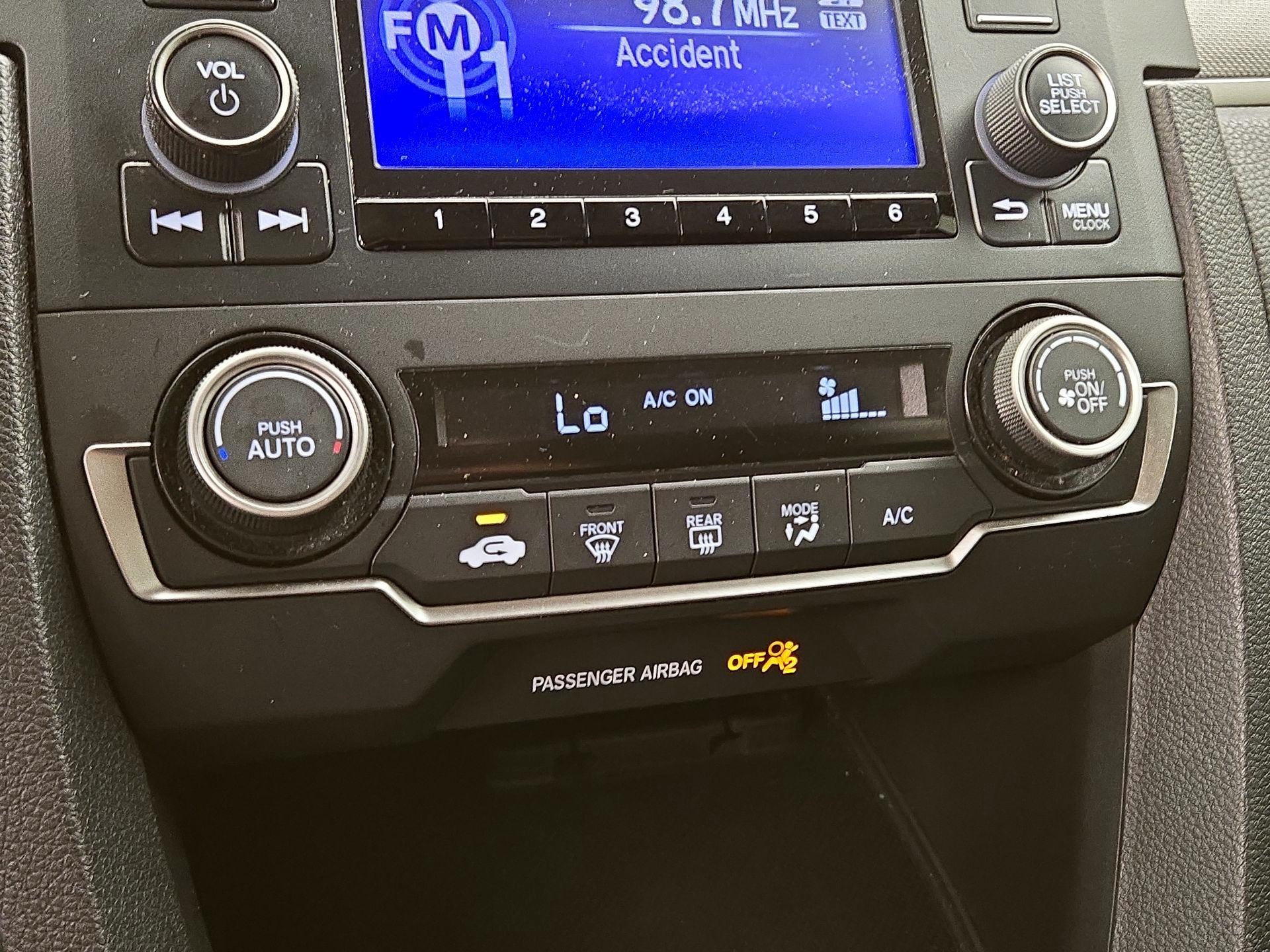 Thumbnail: 2019 Honda Civic - 16