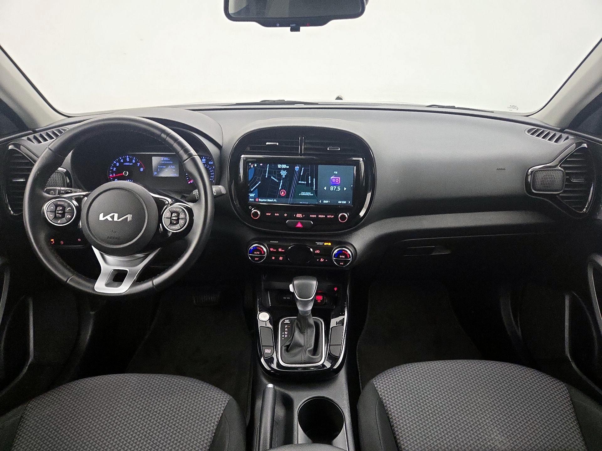 Thumbnail: 2022 Kia Soul - 9