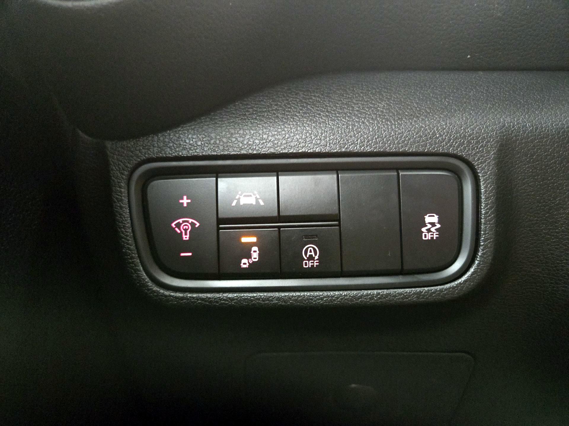 Thumbnail: 2022 Kia Soul - 13