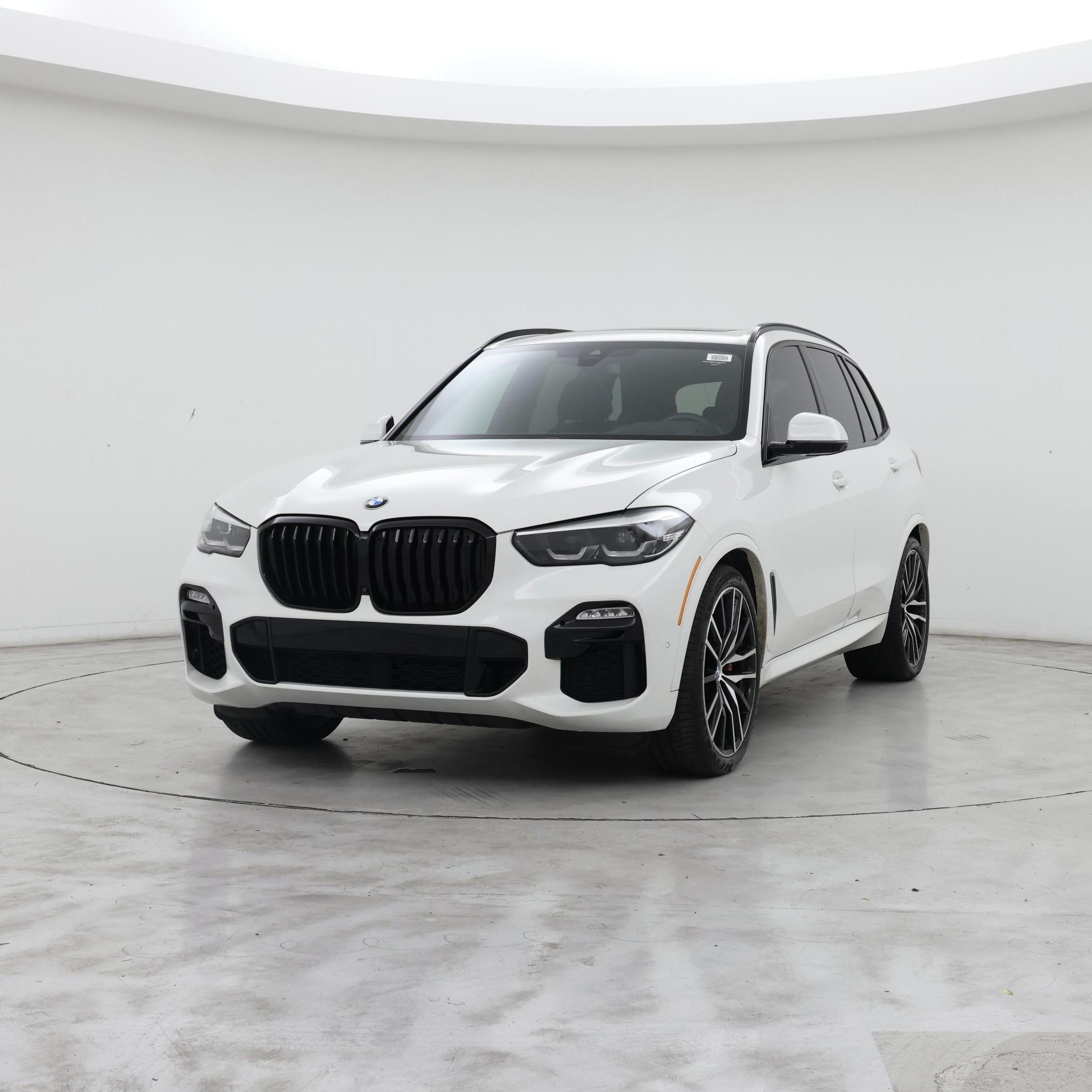 Thumbnail: 2021 BMW X5 - 4