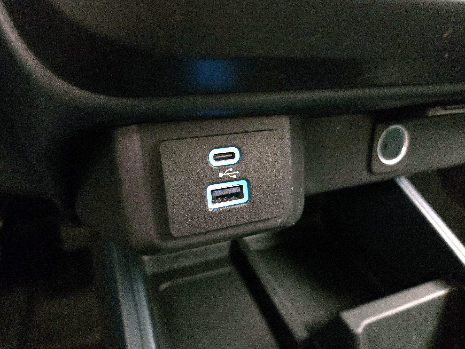 Thumbnail: 2023 Ford Maverick - 18