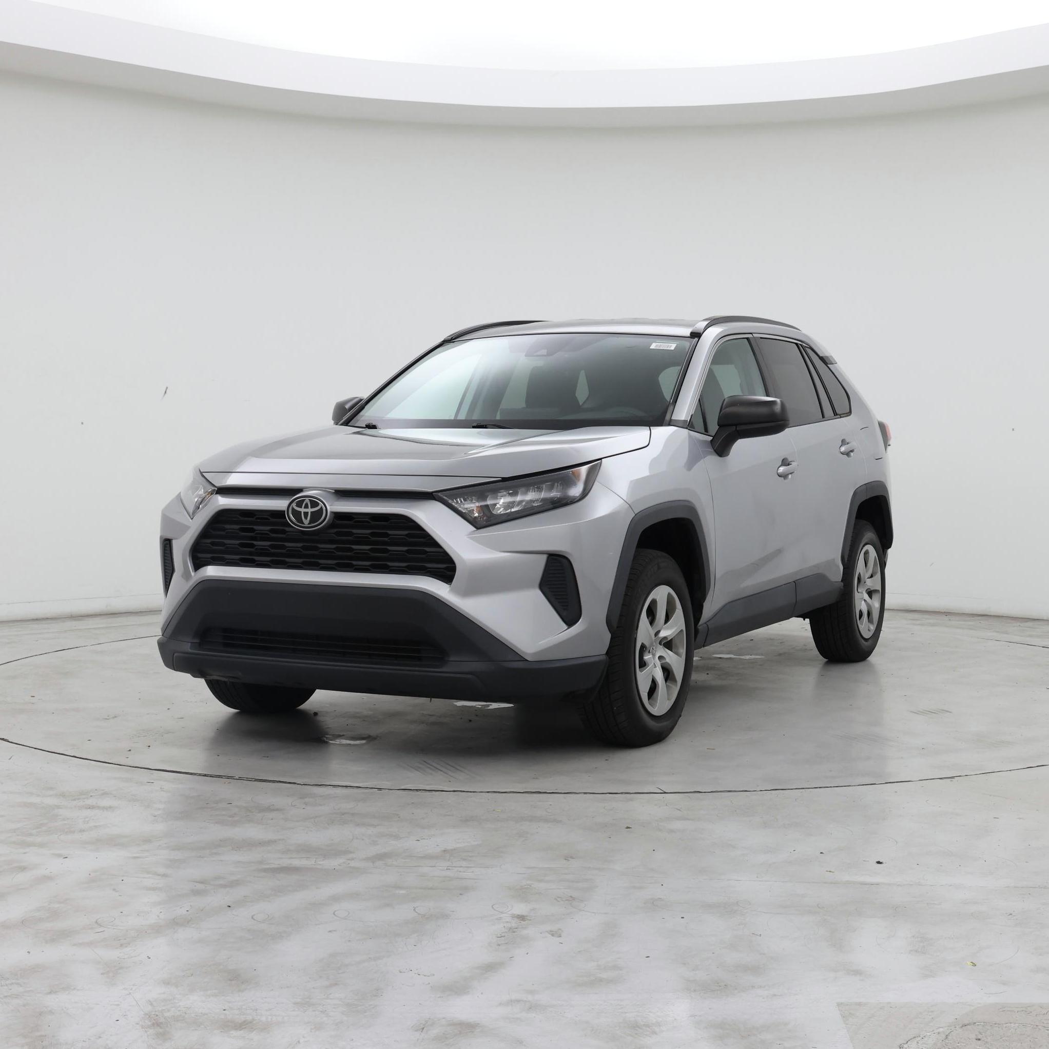 Thumbnail: 2021 Toyota RAV4 - 4