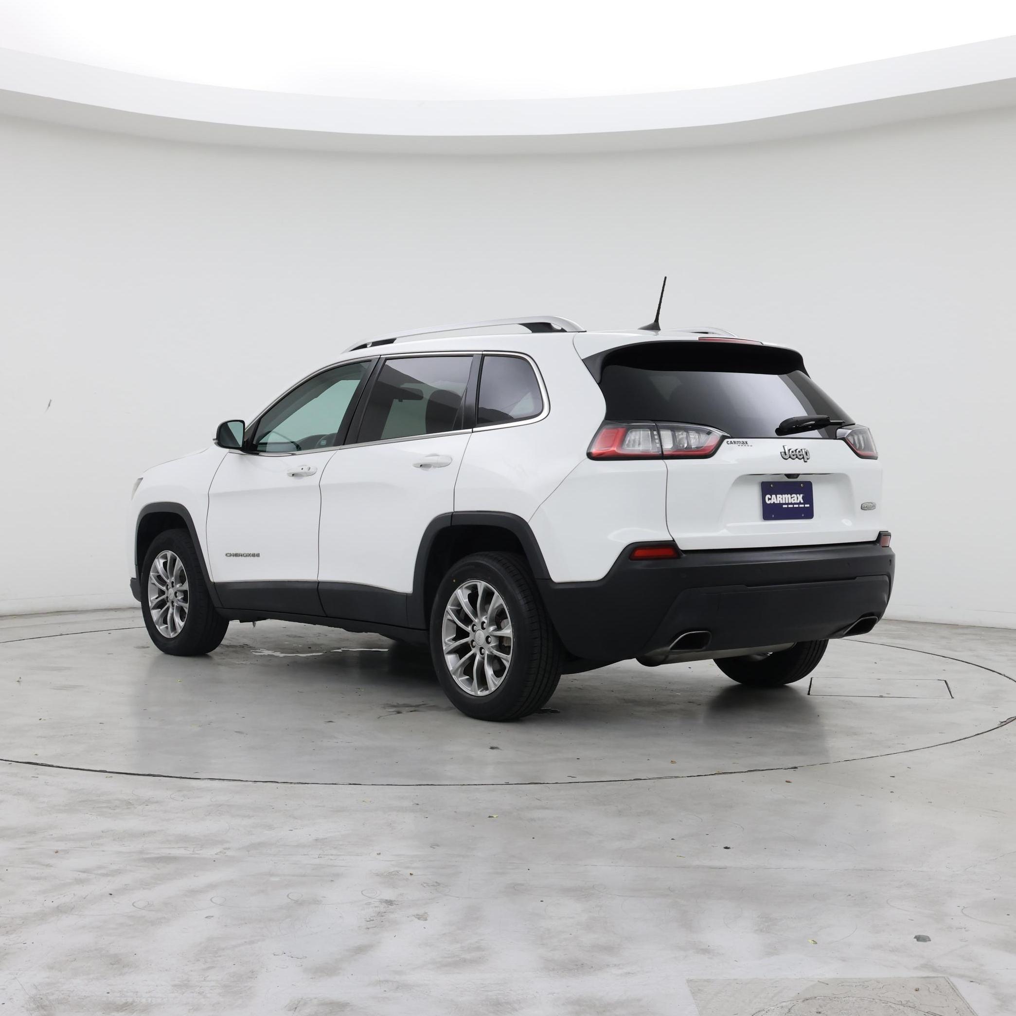 Thumbnail: 2019 Jeep Cherokee - 2