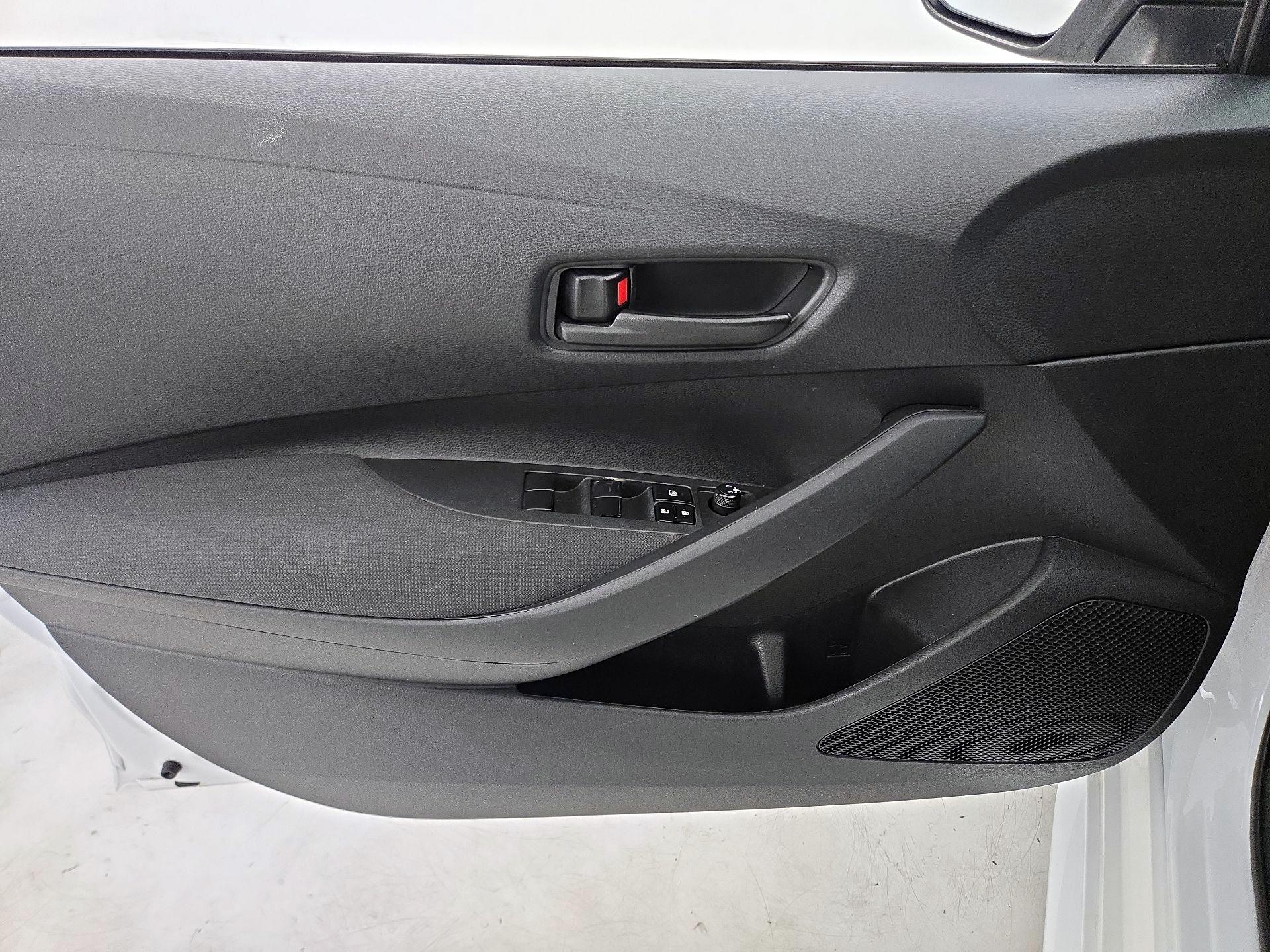 Thumbnail: 2022 Toyota Corolla - 12