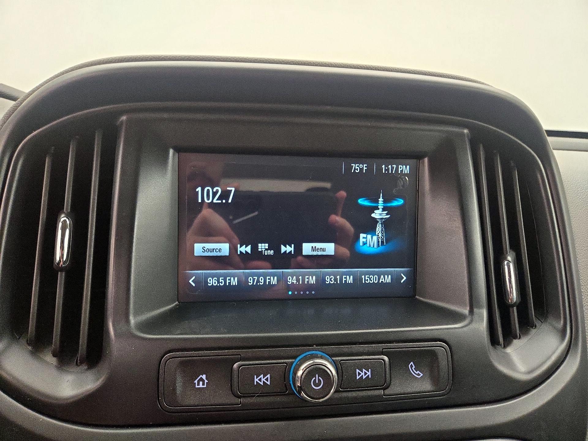 Thumbnail: 2018 Chevrolet Colorado - 15