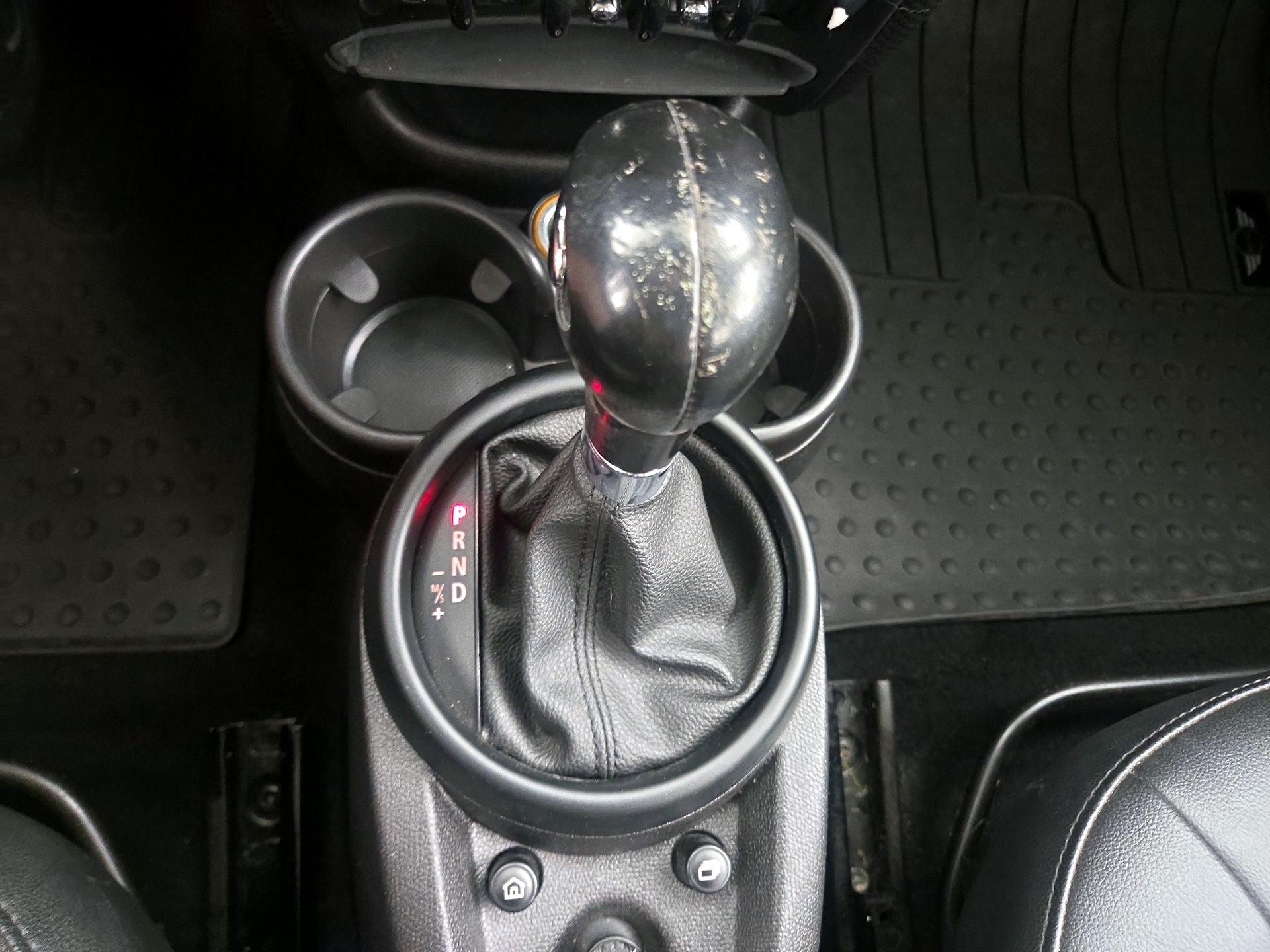 Thumbnail: 2015 MINI Cooper Countryman - 15