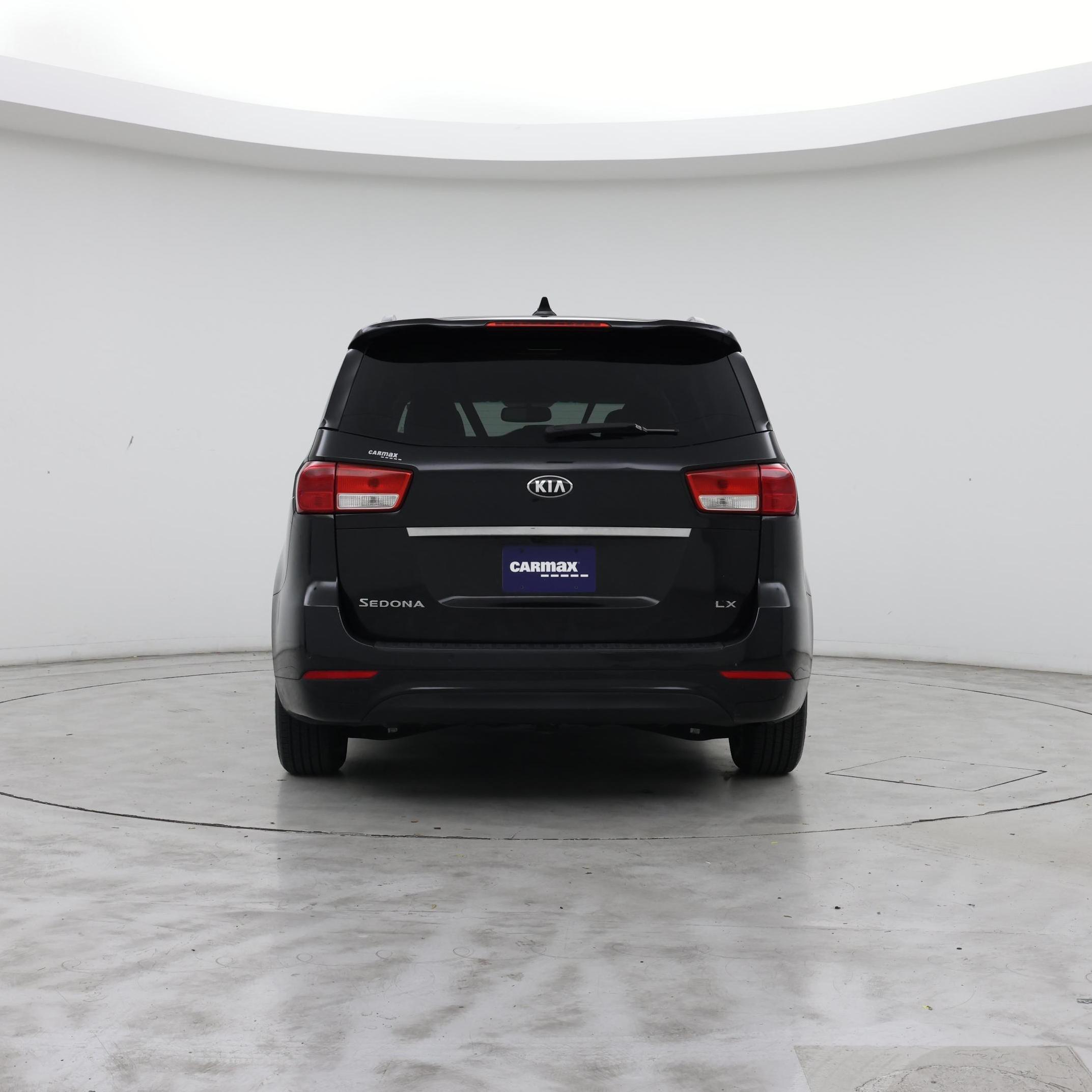 Thumbnail: 2016 Kia Sedona - 6