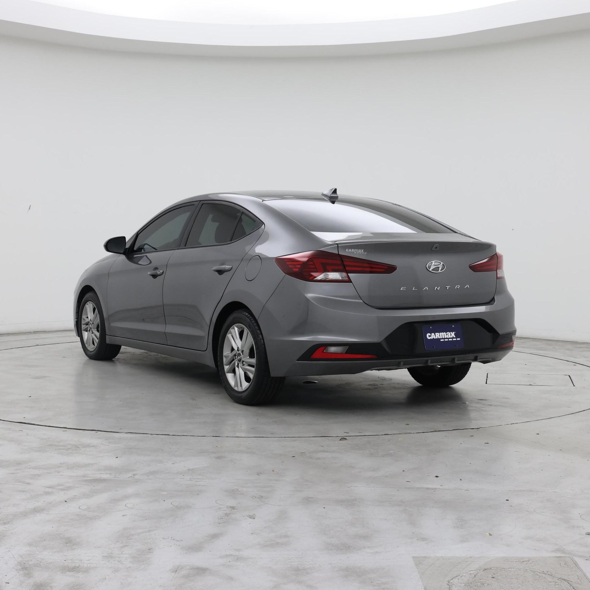 Thumbnail: 2020 Hyundai Elantra - 2