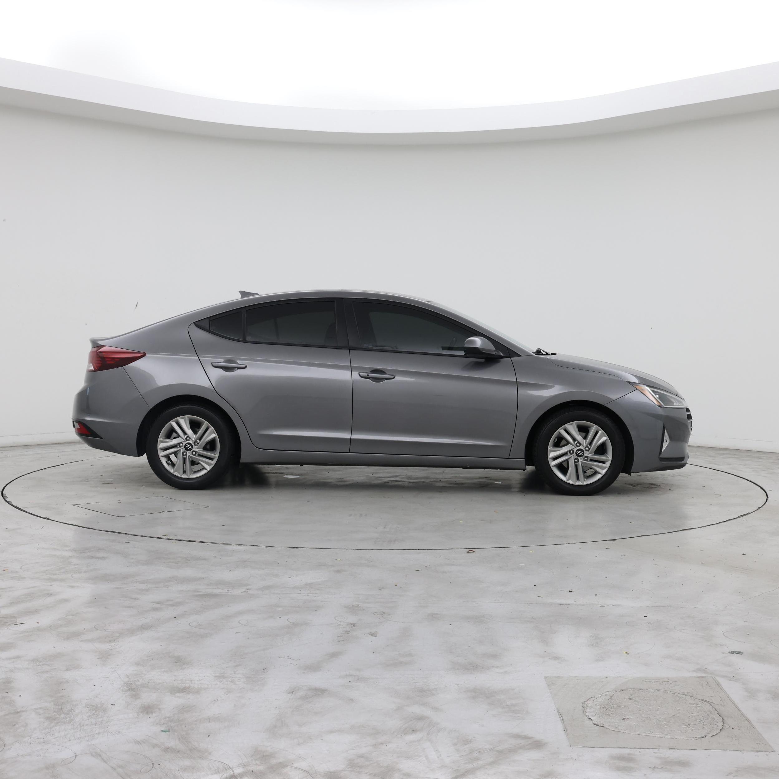 Thumbnail: 2020 Hyundai Elantra - 7